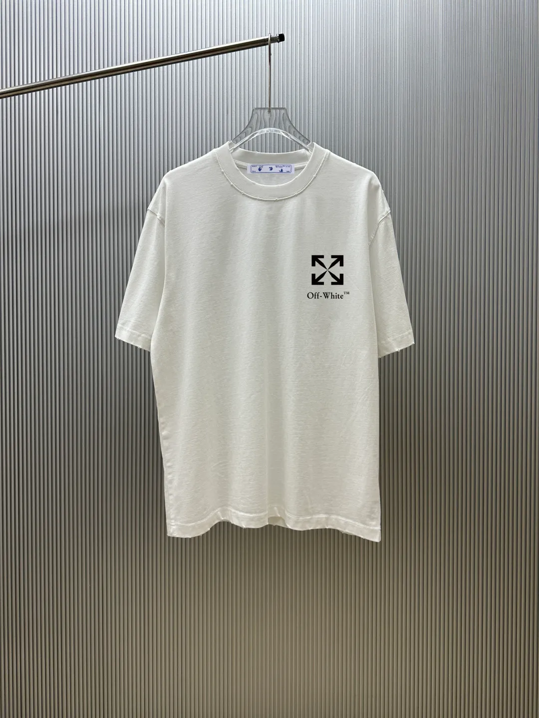 90💰（ Quality ） ：off-white T ：300 100% ：320 1*1 ： ： Size：M—4XL Same Style