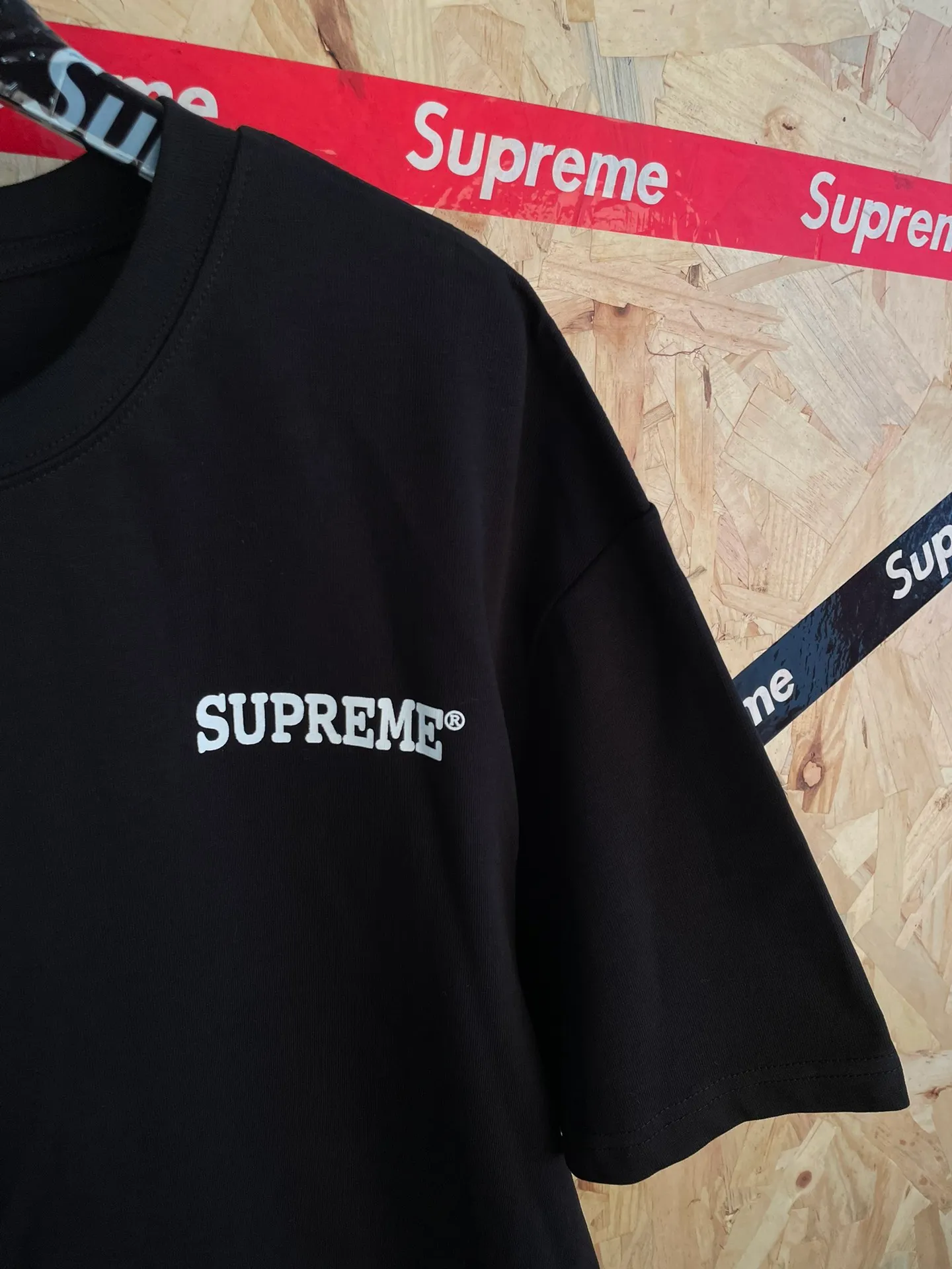 Style number: 8168 supreme letter printed round neck short-sleeved T-shirt Color: Black White Size: S-XL