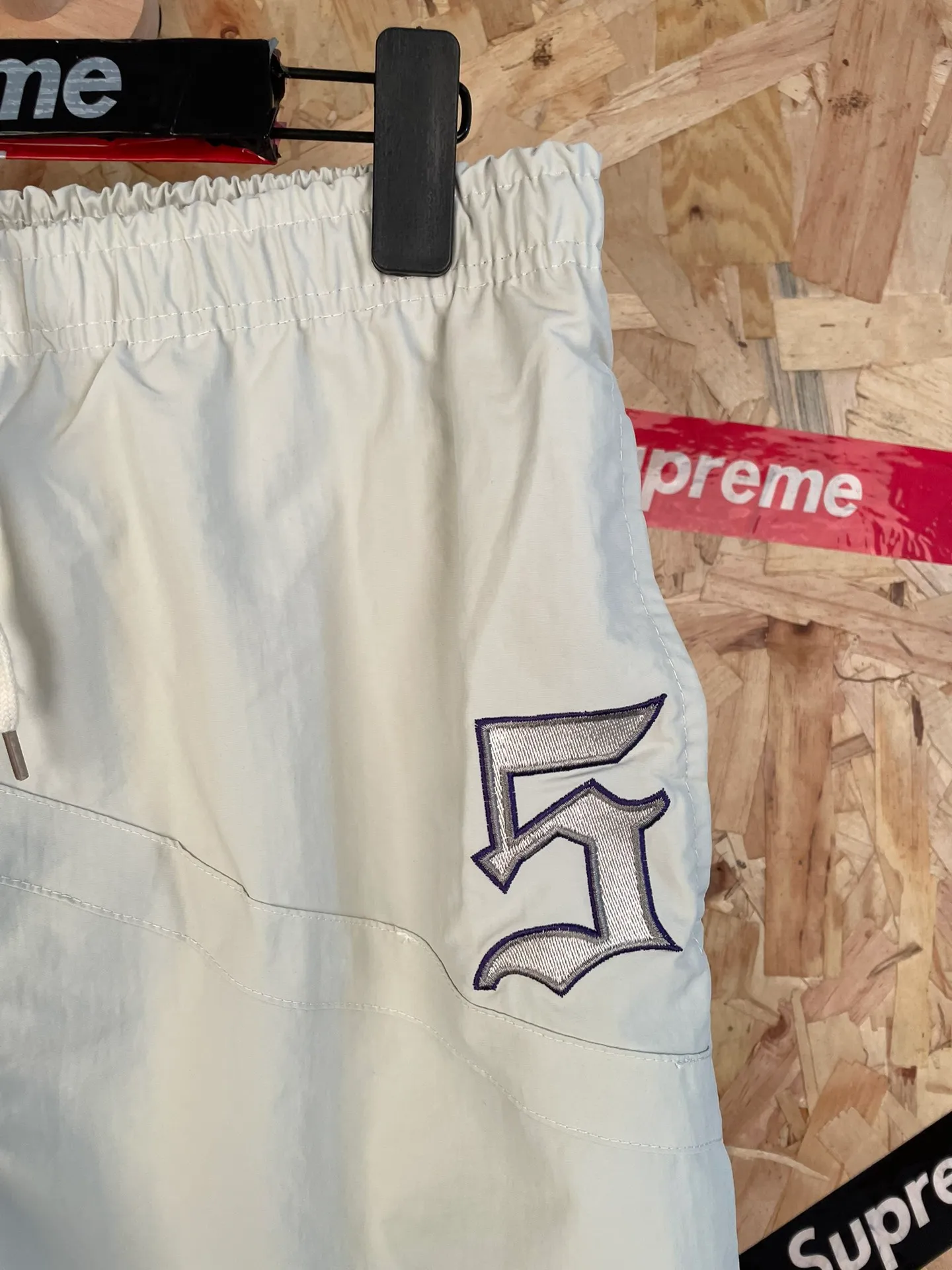 Style number: 7102 Supreme American trendy multi-pocket functional suit casual trousers size: S M L XL color: apricot trousers