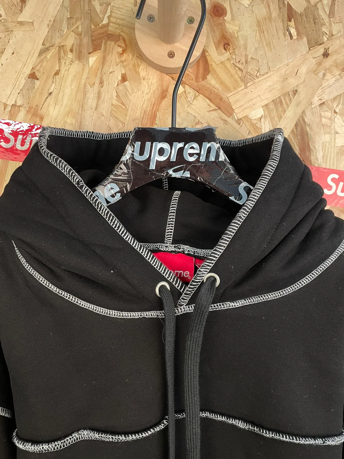 Style number: 8118 supreme American street embroidered topstitch sports sweatshirt suit (plus velvet) size: S M L XL color: Black top