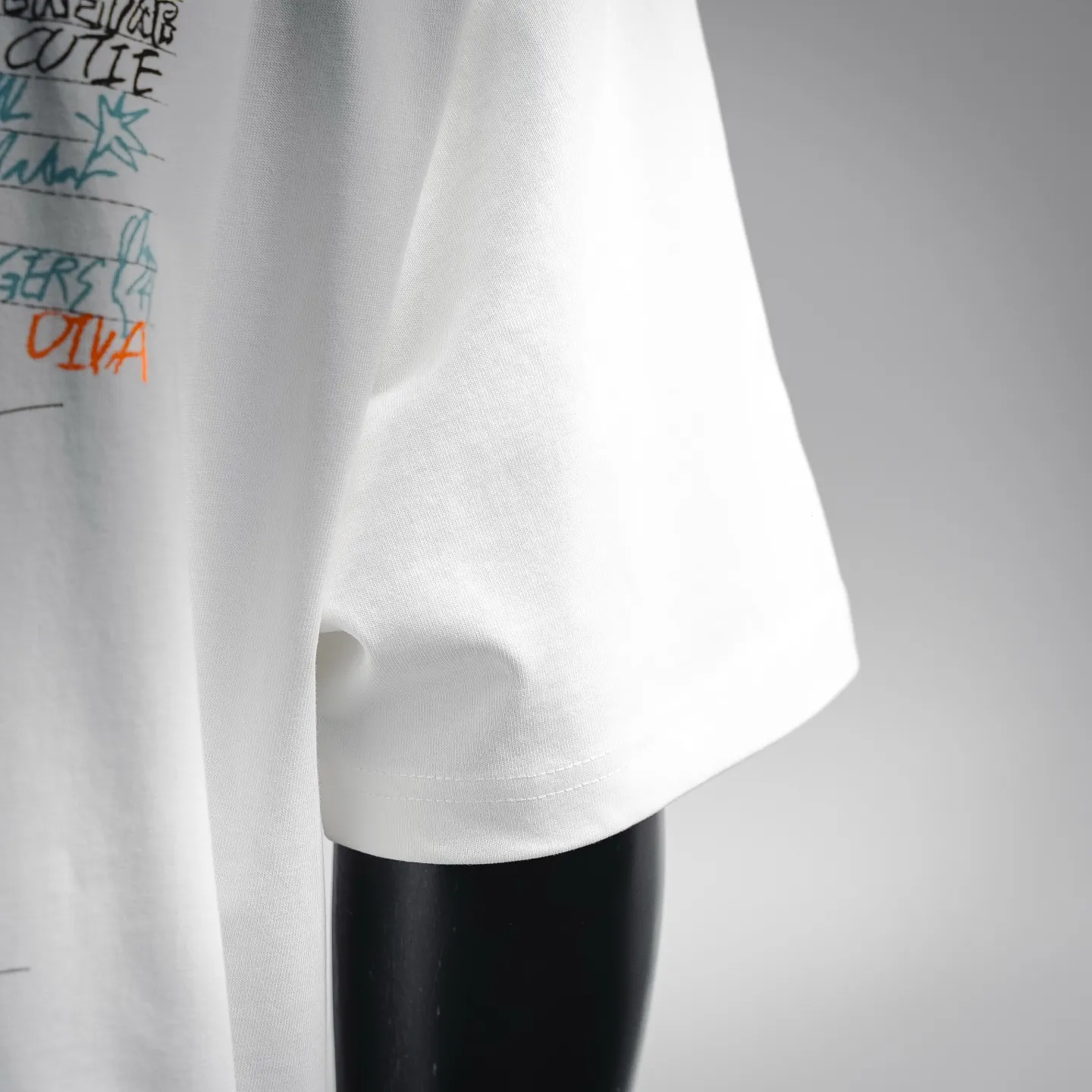 WE 11DONE 26SS Same Style T 320 ：Gray、White Sizes：S、M、L