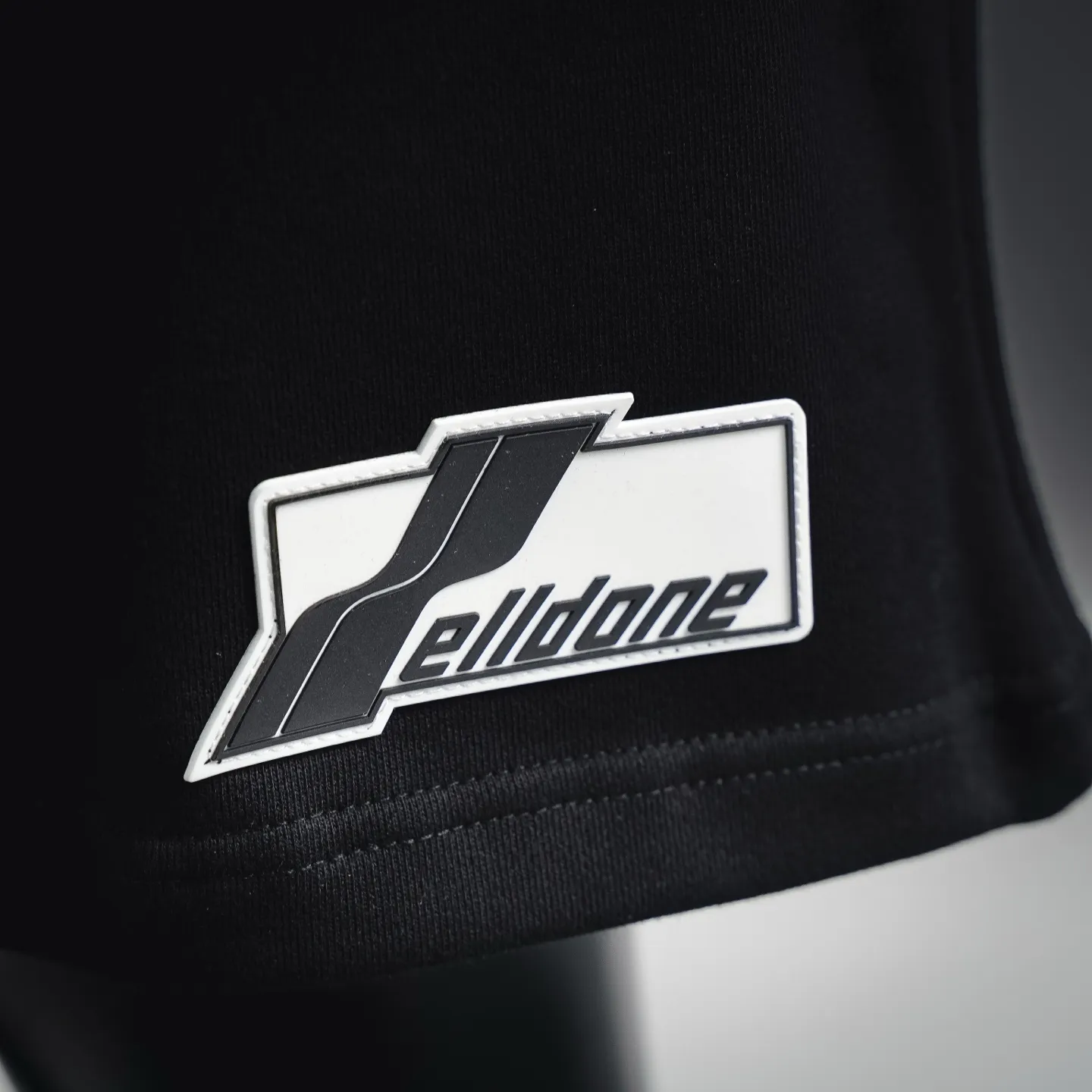 WE 11DONE logo 420 ：Black、Gray、 Sizes：S、M、L