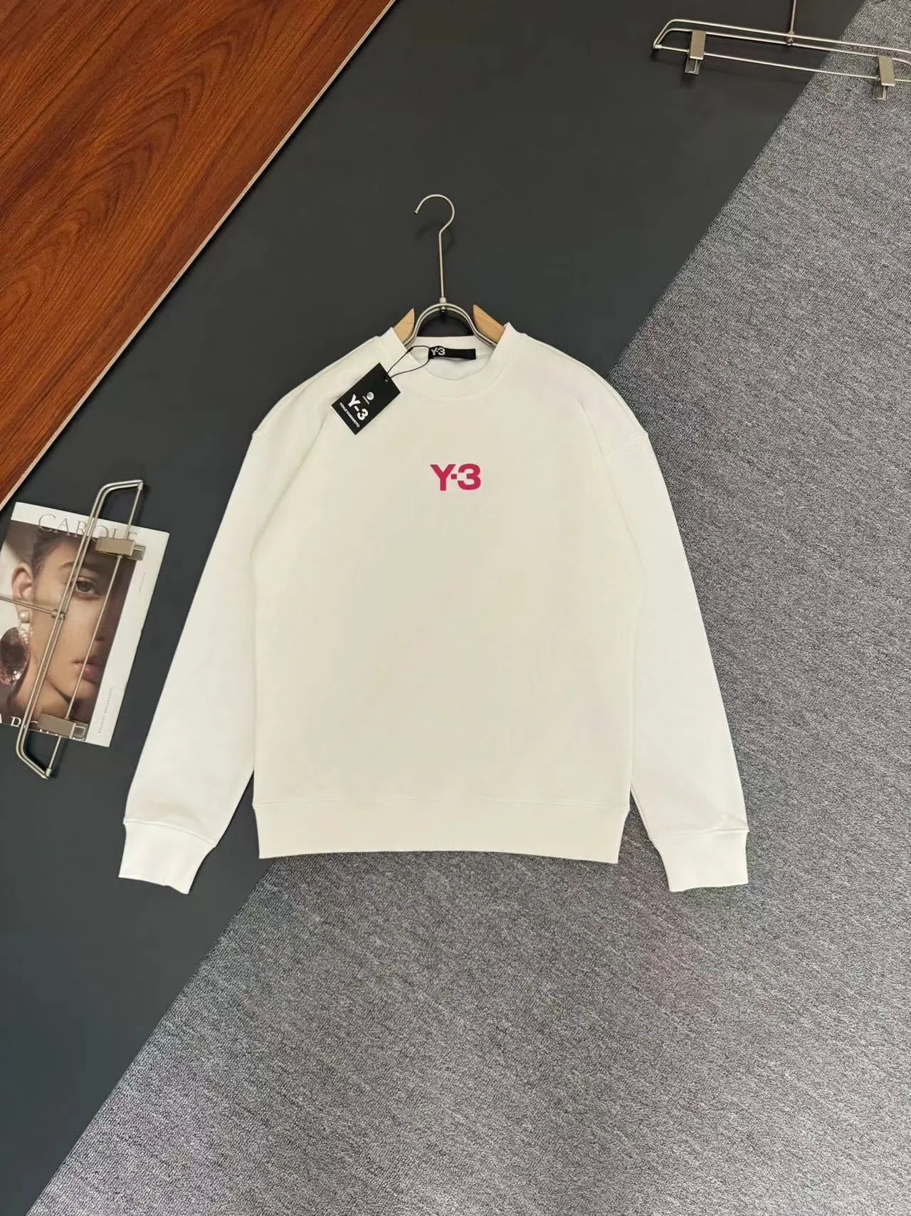 Y-3*Yoji Yamamoto*The most New Arrival round neck fashionable long-sleeved sweatshirt in autumn and winter, flocking➕printing process logo design, pure cotton fabric! Comfortable against the skin, durable and easy to wear, meticulous original craftsmanship, a must-have for casual Versatile Sizes S M L XL XXL
