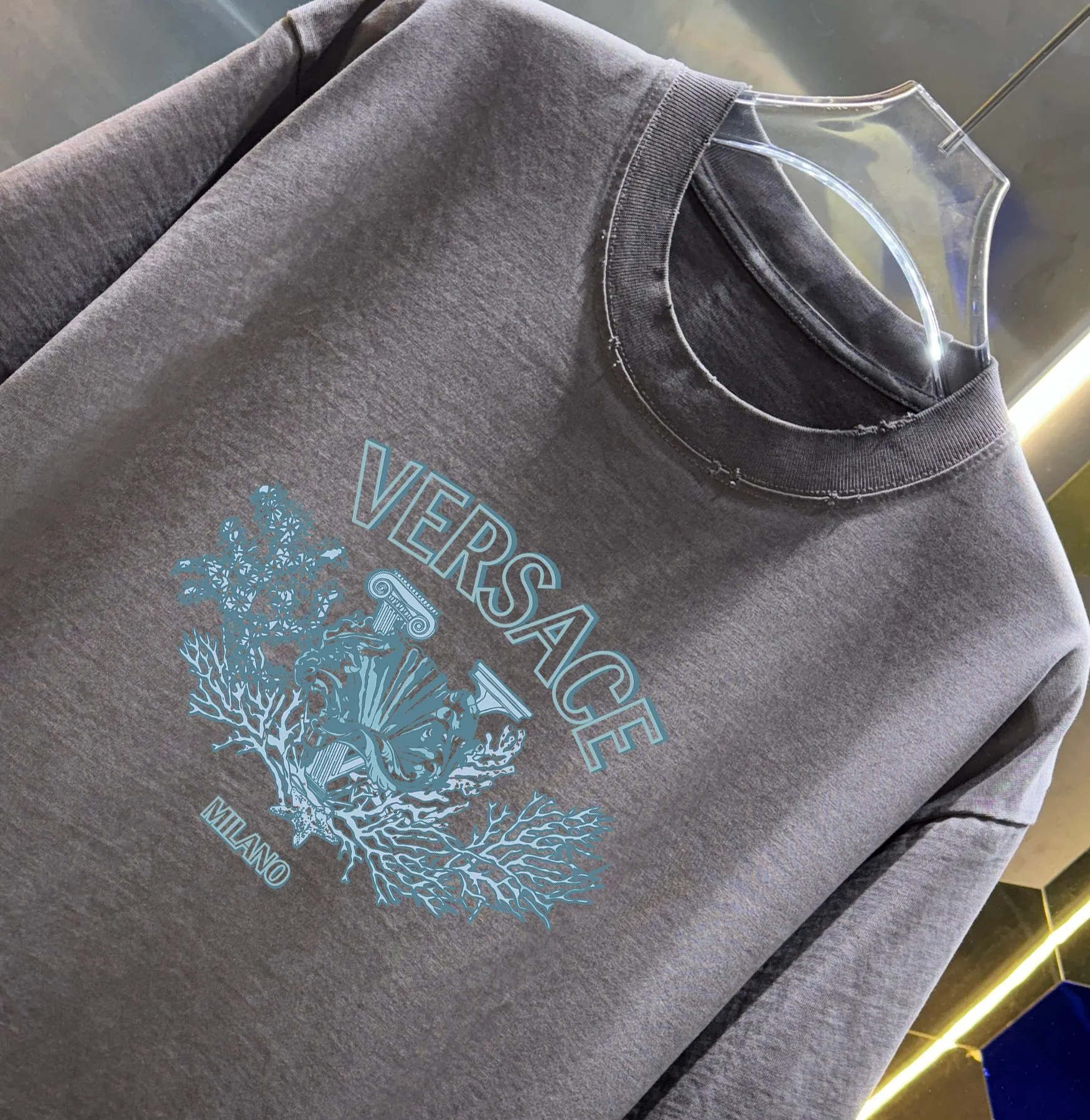 VERSACE*Versace*zhe 2026ss new summer release, heavyweight high-density fabric short-sleeved T-shirt, tag, collar label, wash mark, three labels complete Color: Washed Black, Washed White, Washed Gray Brown Sizes: S M L XL XXL