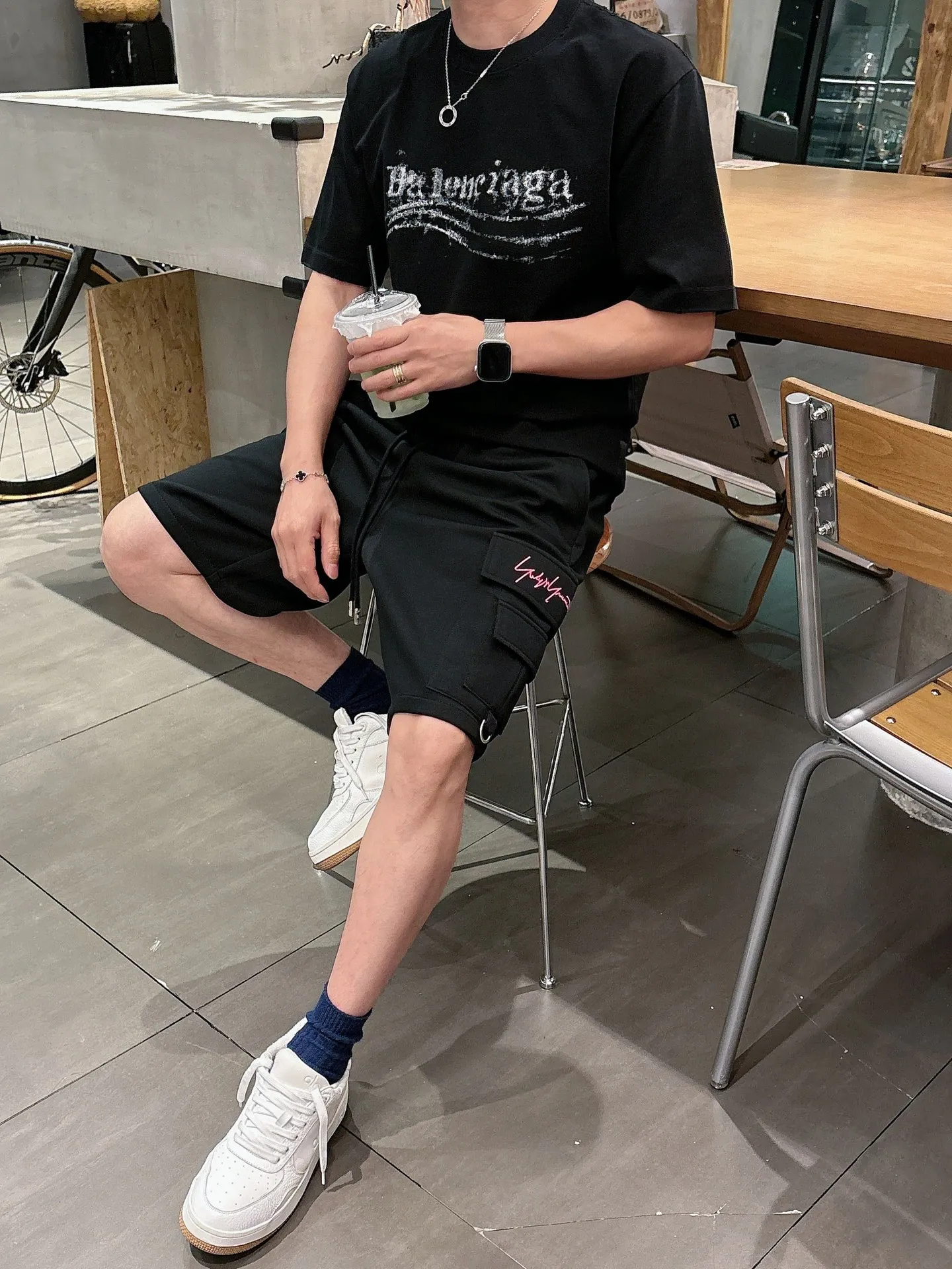 Y 3 Complete three standards 2026 summer New Arrival men's casual shorts, advanced custom-made Breathable fabric Breathable fabric with high elasticity and comfort, impeccable details, top-grade accessories, original logo design concept, delicate and soft feel! The upper body fit is awesome! Size: M-XXXL Please state your height and weight when ordering