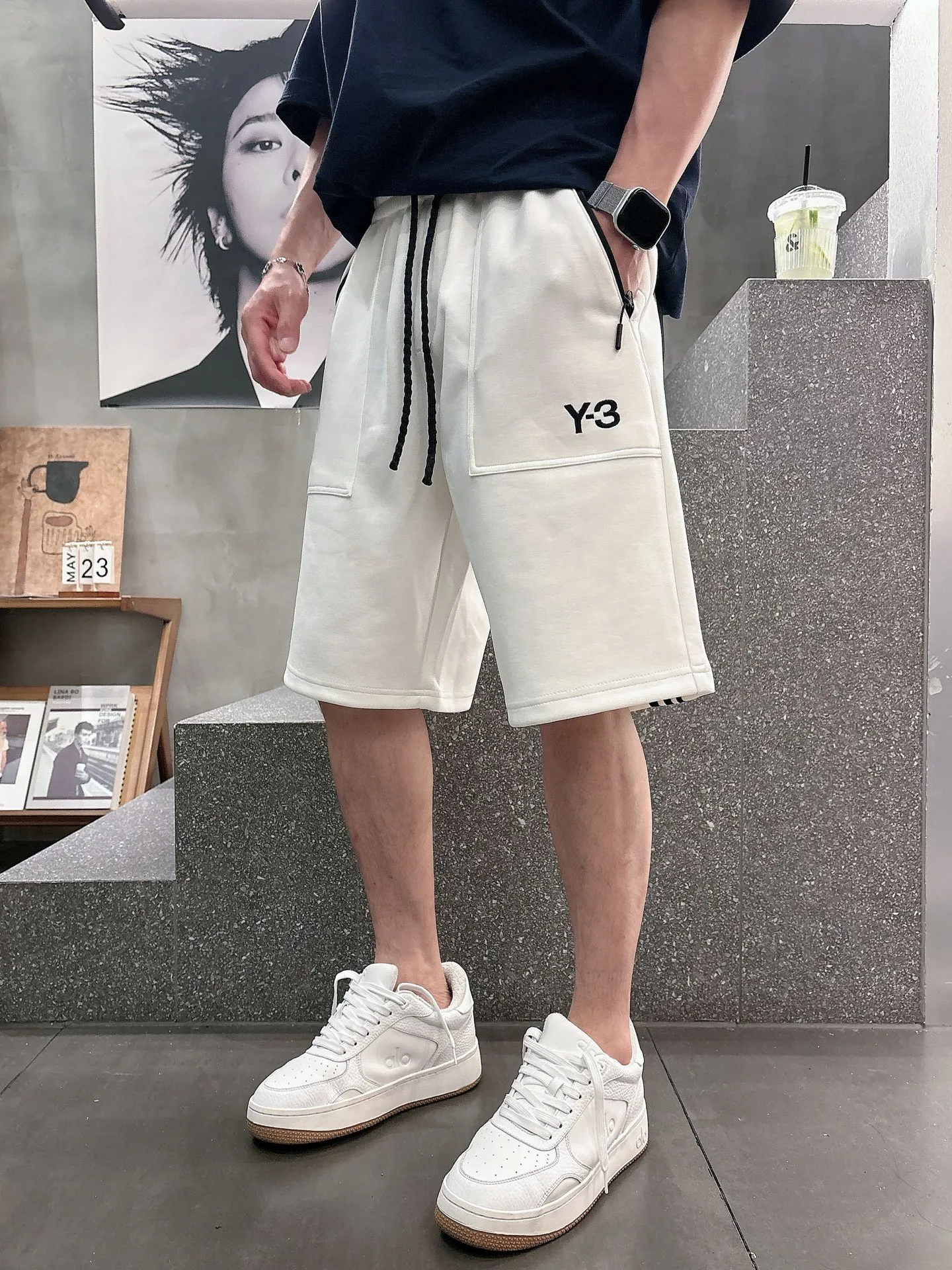Y 3 Complete three standards 2026 summer New Arrival men's casual shorts, advanced custom-made Breathable fabric Breathable fabric with high elasticity and comfort, impeccable details, top-grade accessories, original logo design concept, delicate and soft feel! The upper body fit is awesome! Size: M-XXXL Please state your height and weight when ordering