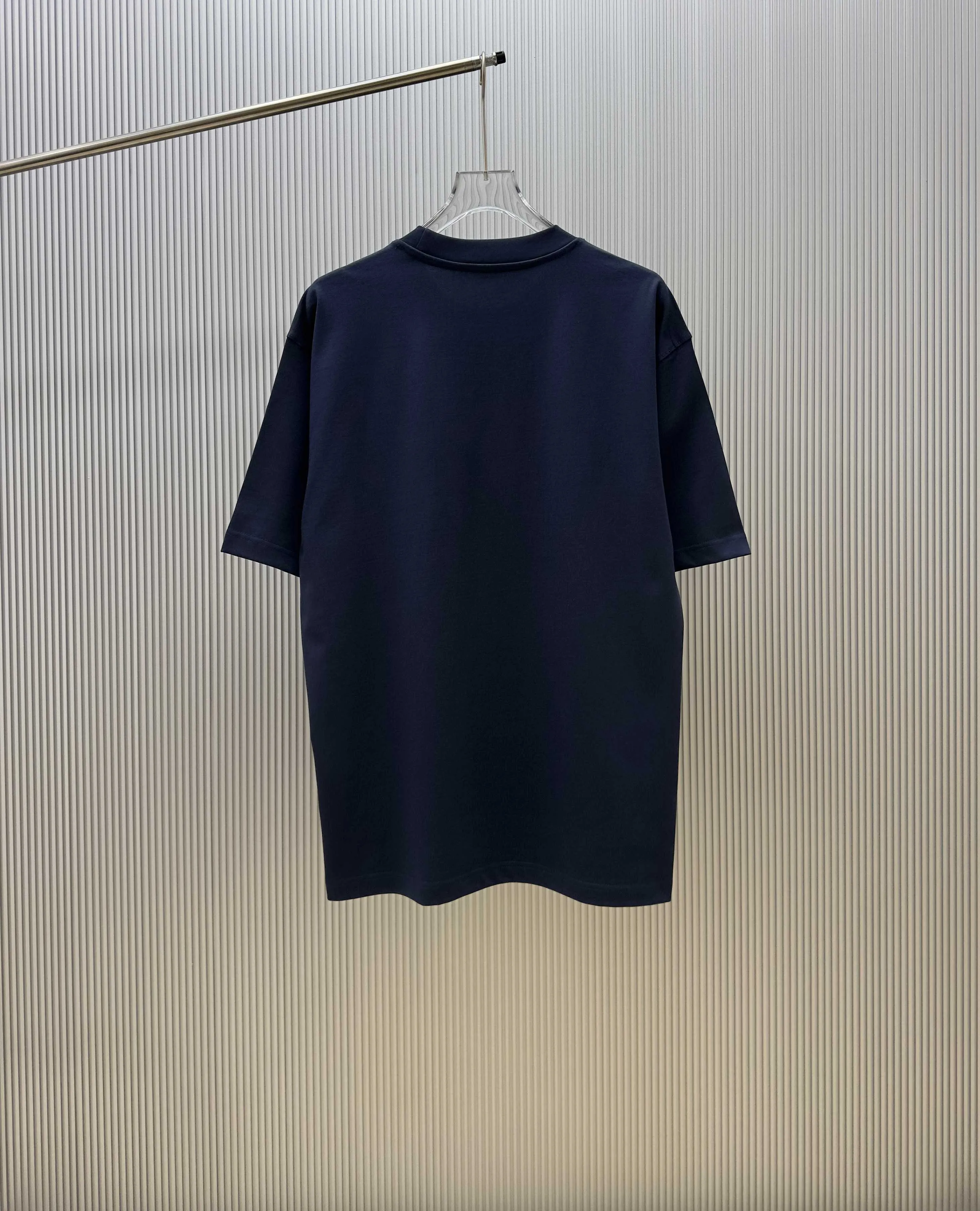 (Strictly control Quality) Style: Yamamoto-Yoji.Y-3 short-sleeved T-shirt Fabric: Double weight yarn 100% cotton Rib: Weight Sorona 1*1 trendy brand Process: Printing Color: White Night Blue Blue Cool Blue Floral Gray Black Size: M—4XL No gender distinction Men and women Same Style