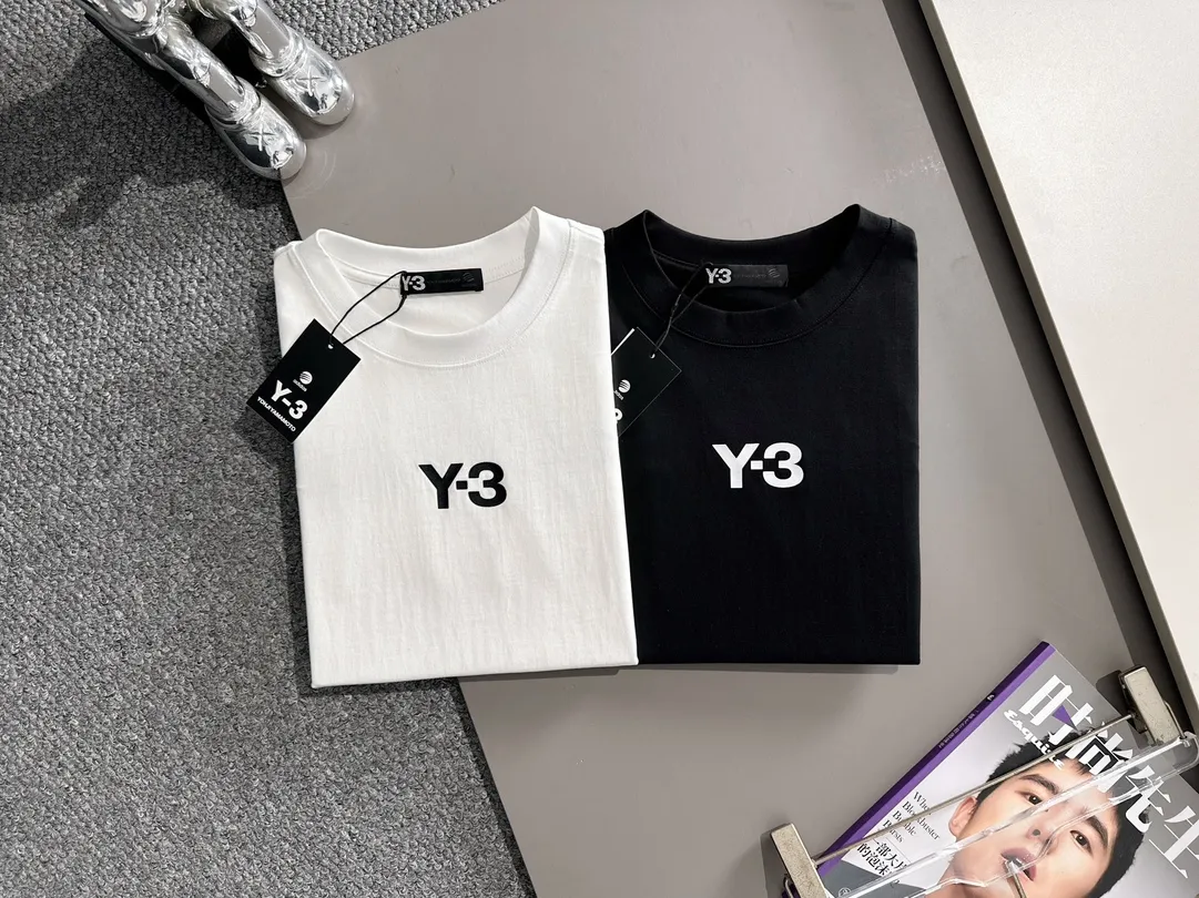Y 3 Yohji Yamamoto × Adidas 2026 New Arrival Embossed logo Classic three-bar patch Embroidered signature letters on the back Same Style for men and women Short-sleeved T-shirt Customized gram 100% double yarn pure cotton fabric Custom dyed 32 double-strand threads Collar label, hangtag, main mark and three labels complete Color: Black Size: S M L XL