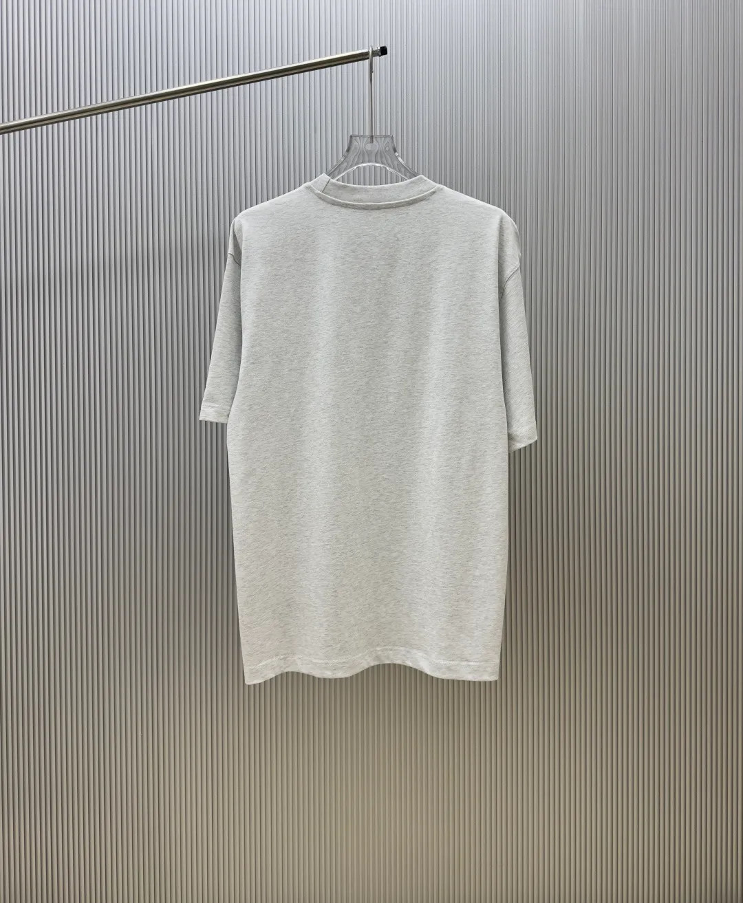 (Strictly control Quality) Style: Yamamoto-Yoji.Y-3 short-sleeved T-shirt Fabric: Double weight yarn 100% cotton Rib: Weight Sorona 1*1 trendy brand Process: Printing Color: White Night Blue Blue Cool Blue Floral Gray Black Size: M—4XL No gender distinction Men and women Same Style