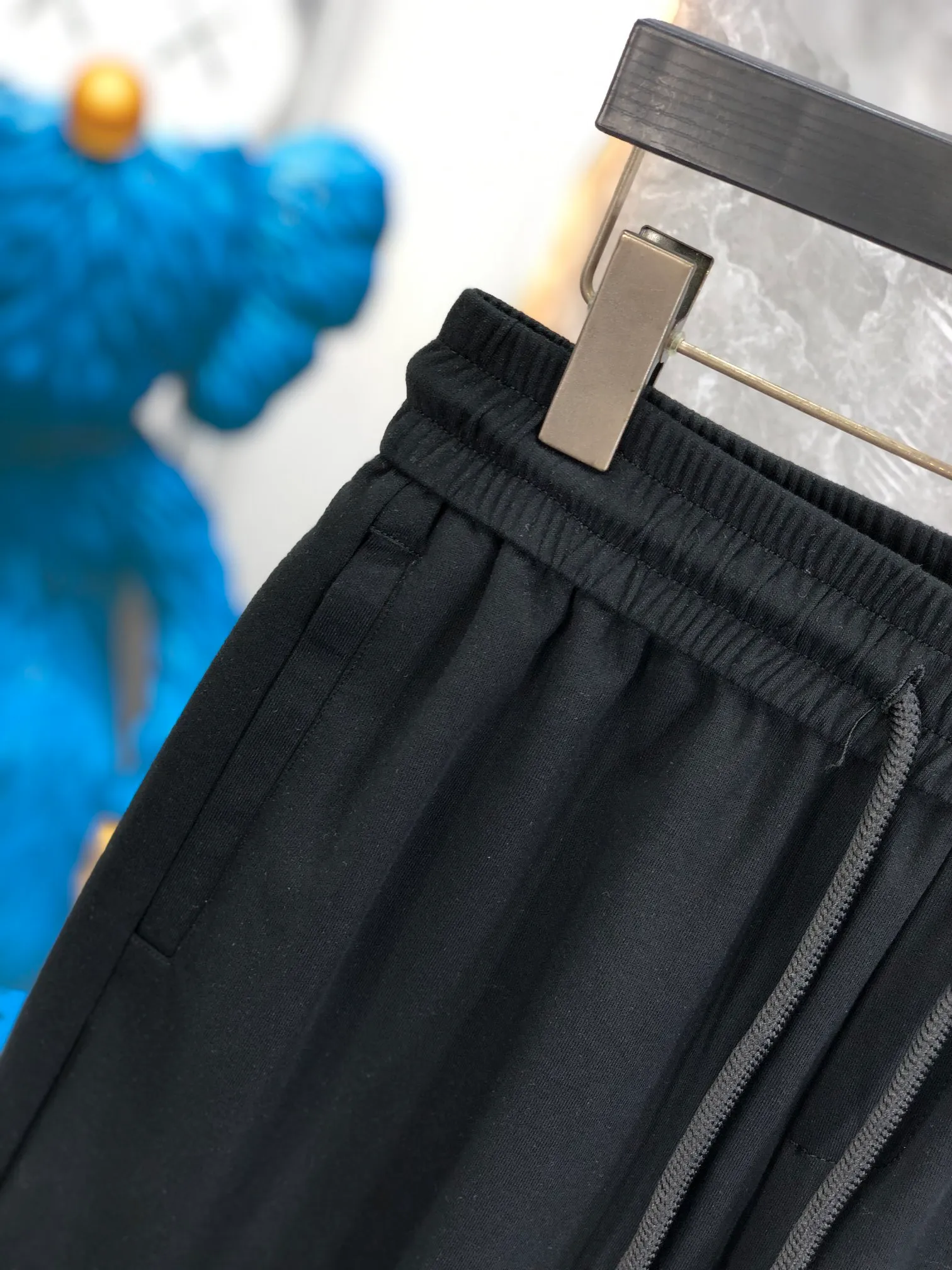 Y 3. High-end Shorts Series 2026 Summer New Arrival Men's Fashionable Casual Shorts High Quality Customized Original Fabric, Special Handle, Super Texture Comfortable and Soft Breathable w Casual Loose Fit 3 Trend Front Size: M-3XL m wear 28.29