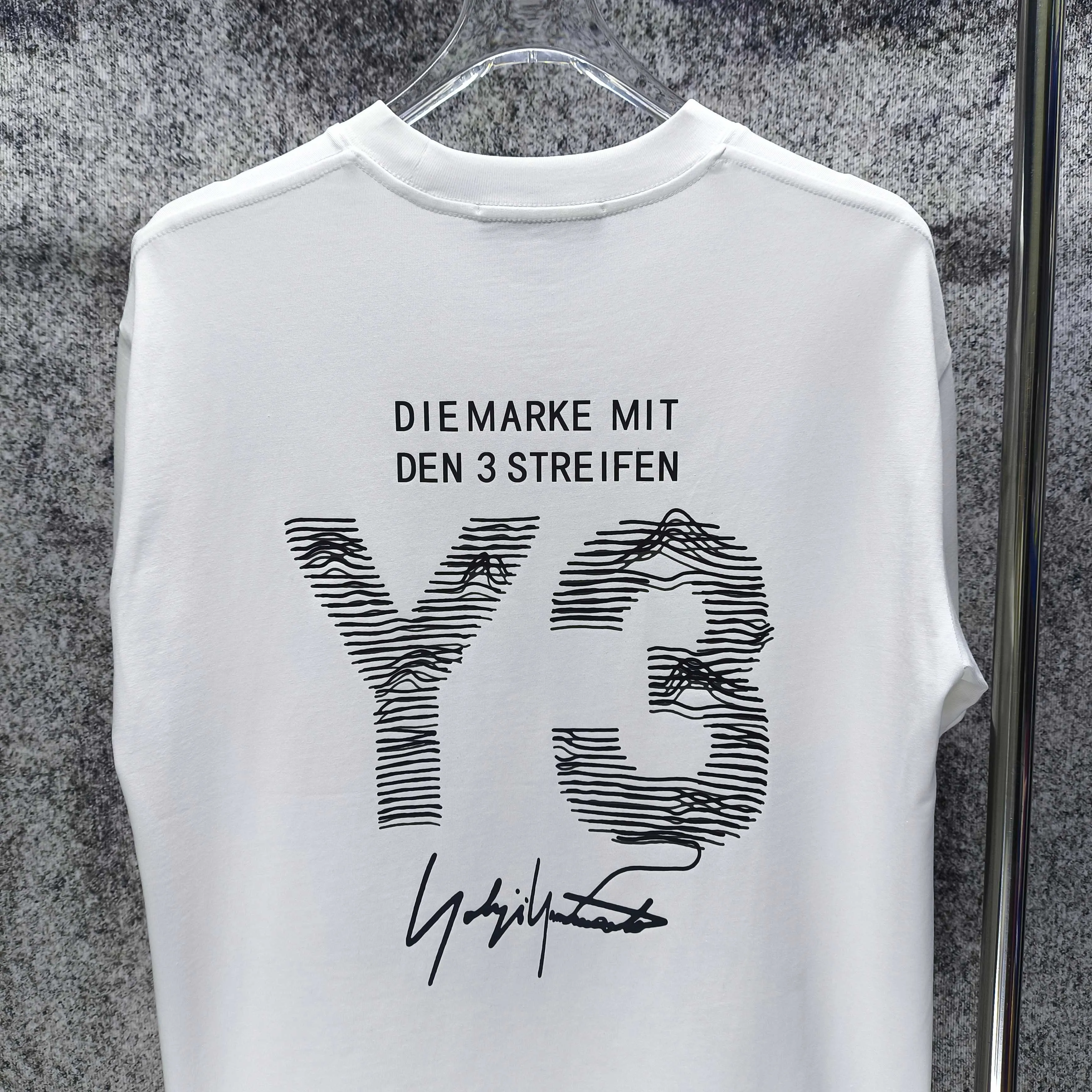 Y 3 Yohji Yamamoto 2026 Spring and Summer New Arrival gram short-sleeved T-shirt Loose fit for men and women Same Style Size S M L XL XXL Black White