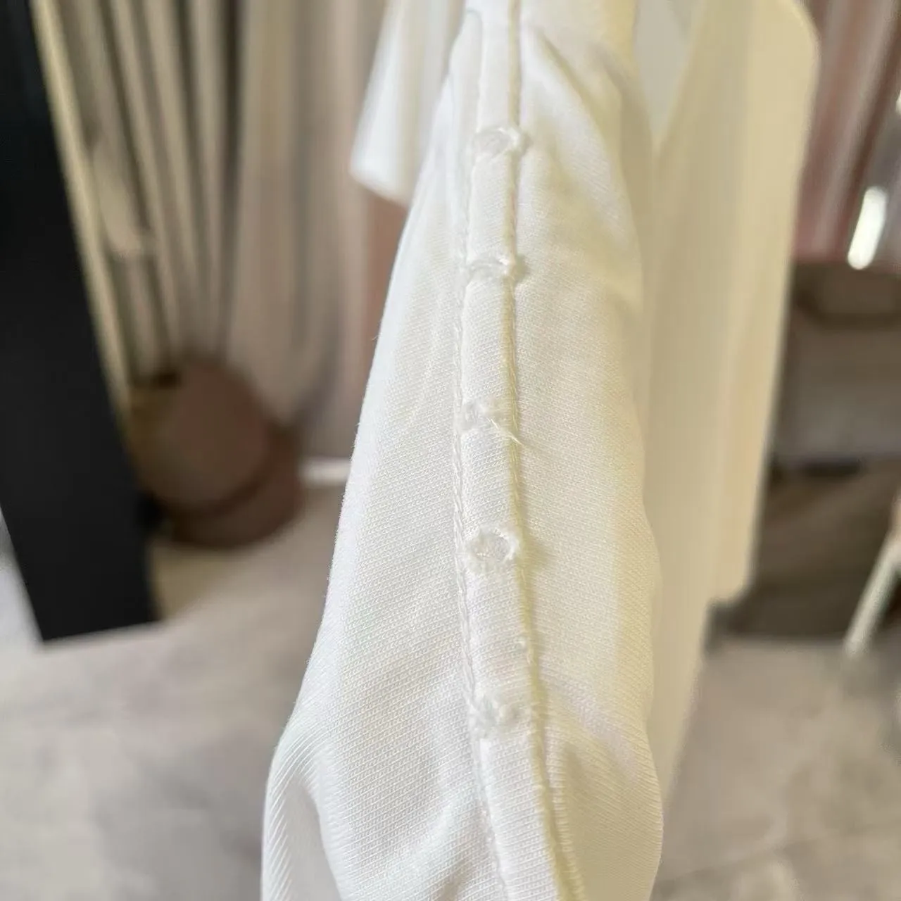 Y-3 2026 Summer New Arrival Washed, distressed, personalized letter logo print, short-sleeved T-shirt, customized fabric g Men and women Same Style Size: S M L XL XXL Five sizes Color: White Brown Purple Gray