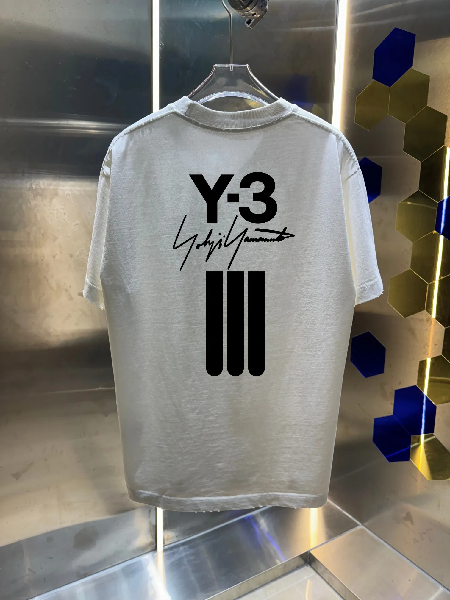 Y 3*Yamamoto*Yoji 2026 Spring and Summer New Arrival Simple signature letter printing technology Y-3 Washed and worn Round neck short-sleeved T-shirt Men and women Same Style Tag Collar label Washed mark Complete with three labels Color: Washed black Washed white Washed gray Brown Size: S M L XL XXL