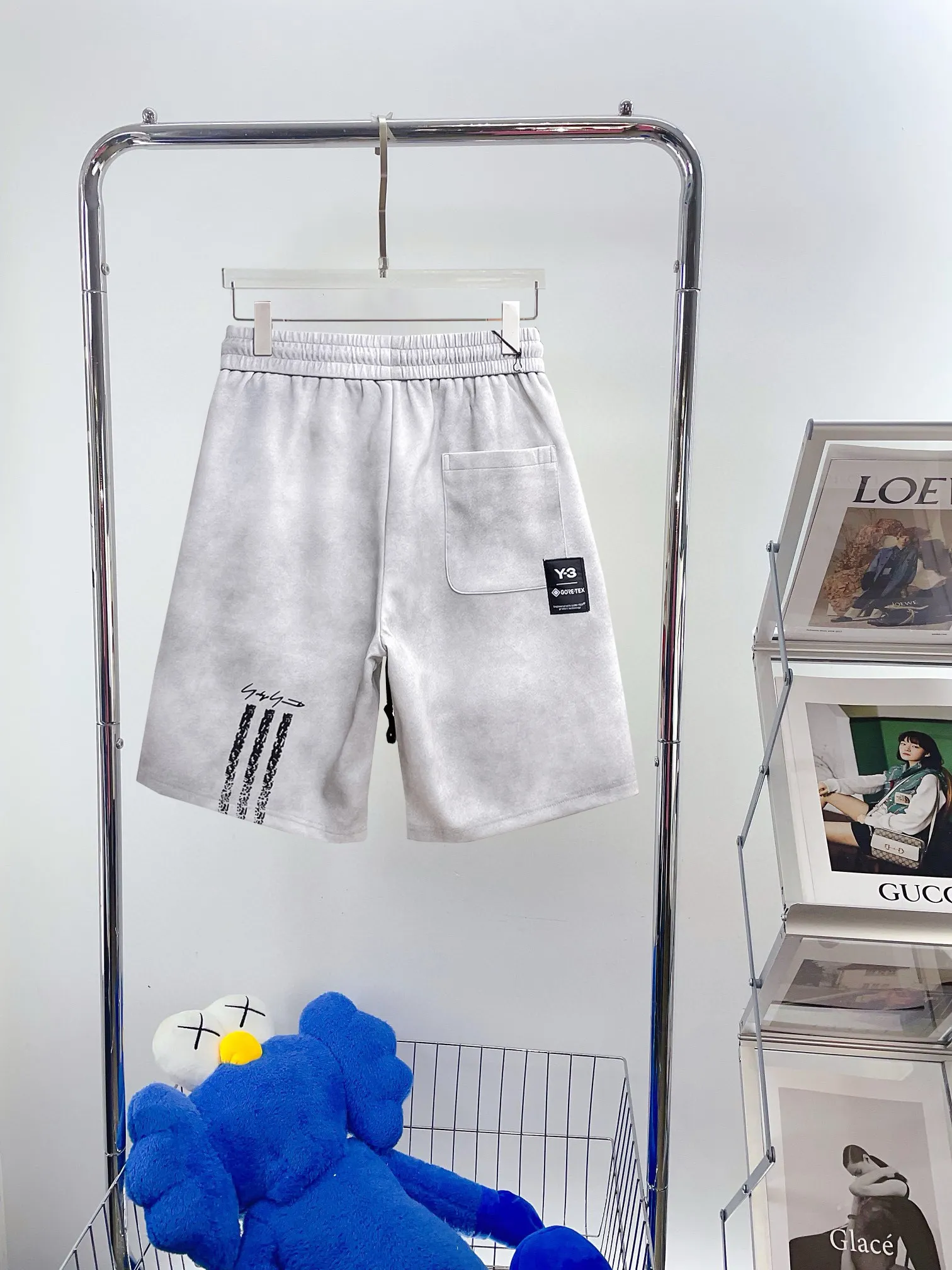 Y 3 Complete three standards 2026 summer New Arrival men's casual shorts, advanced custom-made Breathable fabric Breathable fabric with high elasticity and comfort, impeccable details, top-grade accessories, original logo design concept, delicate and soft feel! The upper body shape is awesome! Size: M-XXXL Please state your height and weight when ordering
