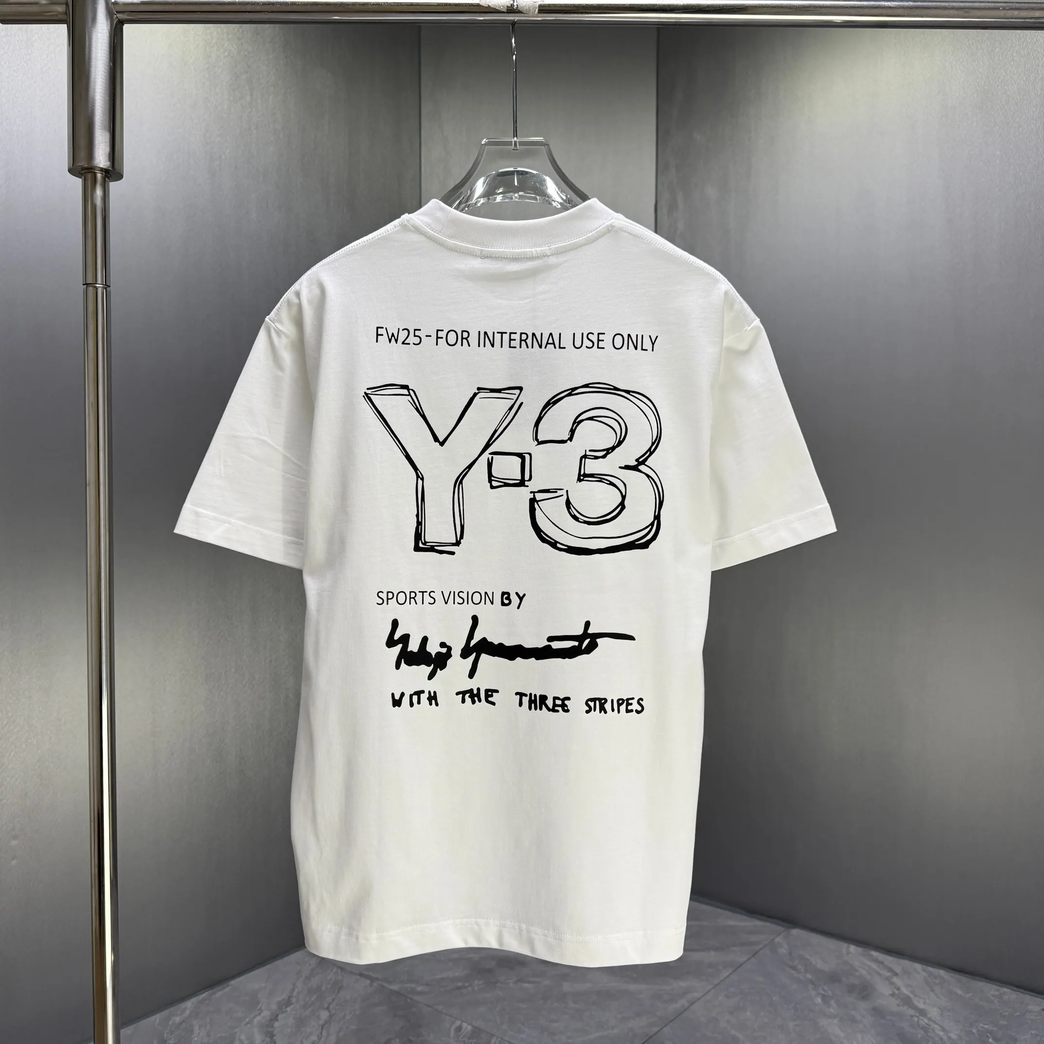 Y 3 Yohji Yamamoto 2026 Spring and Summer New Arrival short-sleeved T-shirt Customized cotton letter logo printing Color: Black White Color Sizes: S M L XL XXL