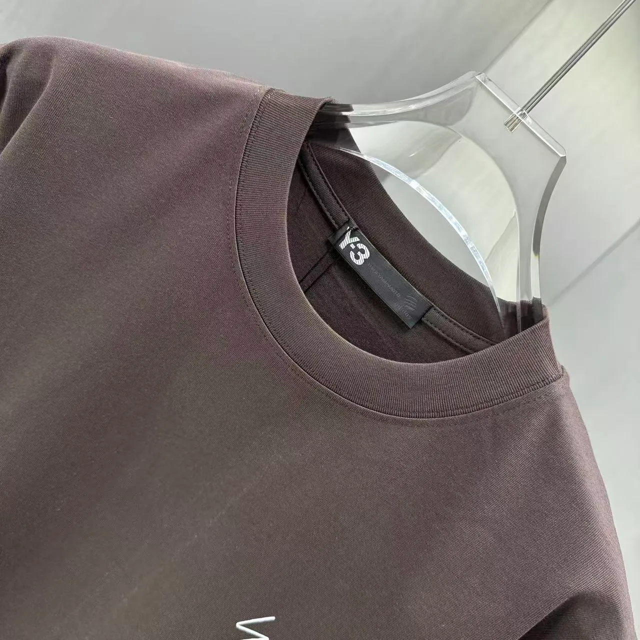 Y 3 Yohji Yamamoto 2026 Spring and Summer New Arrival short-sleeved T-shirt Customized cotton letter logo printing Color: Black White Color Sizes: S M L XL XXL