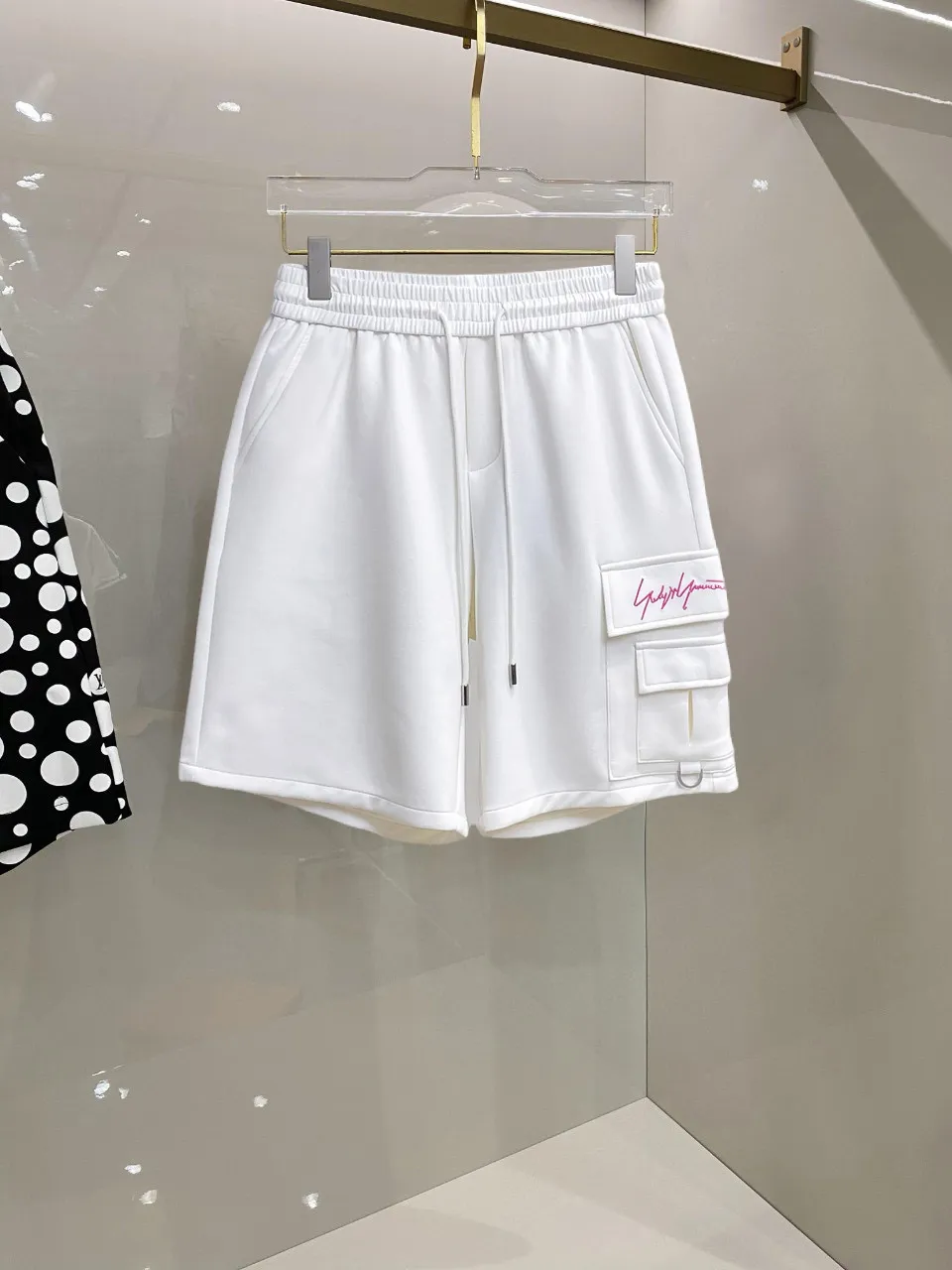 Y 3 Complete three standards 2026 summer New Arrival men's casual shorts, advanced custom-made Breathable fabric Breathable fabric with high elasticity and comfort, impeccable details, top-grade accessories, original logo design concept, delicate and soft feel! The upper body fit is awesome! Size: M-XXXL Please state your height and weight when ordering