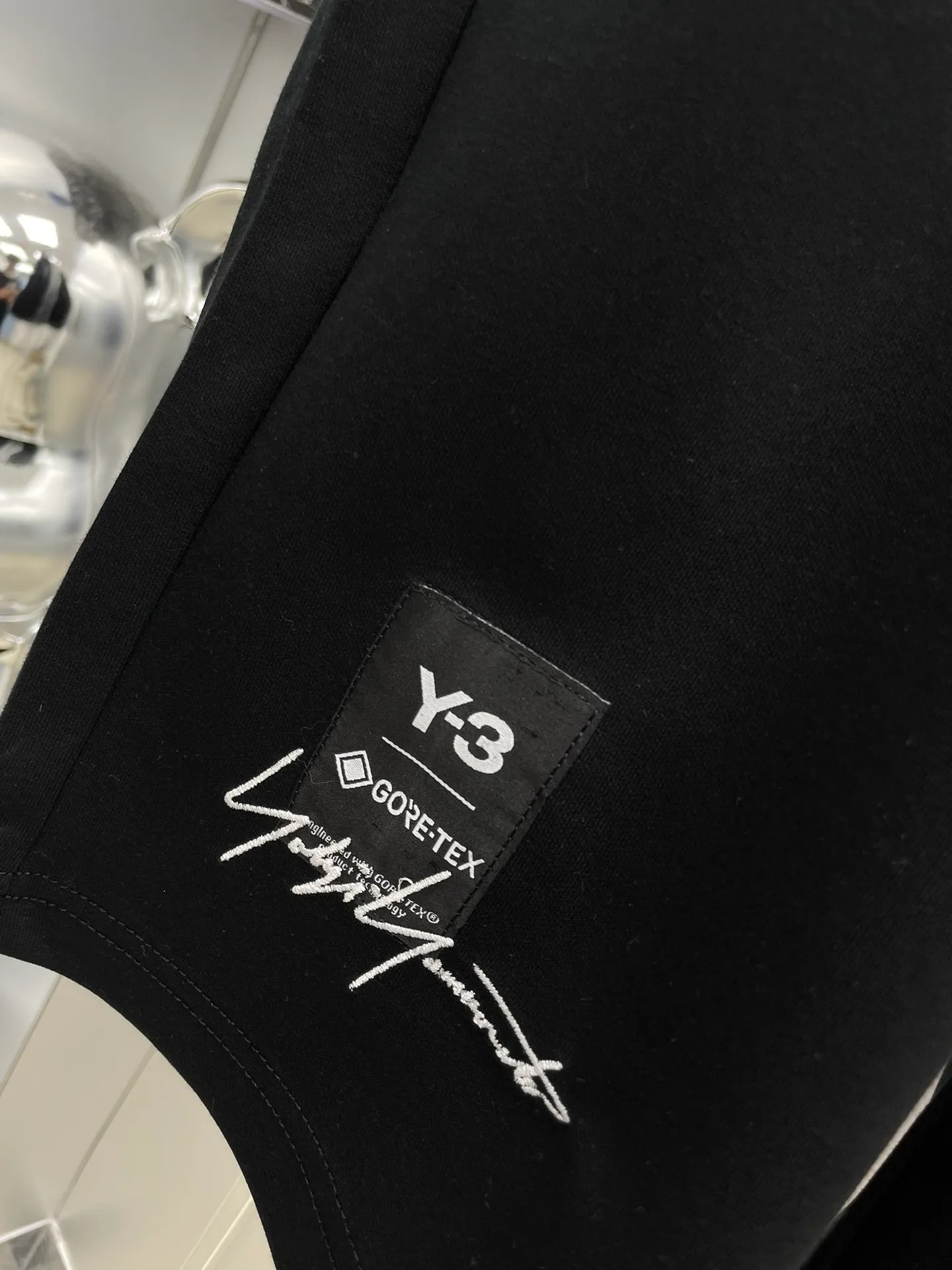 Y 3 Yohji Yamamoto 2026 Summer New Arrival letter LOGO shorts D High-end customized Breathable fabric Breathable has extremely high elasticity and comfort, impeccable details, top-grade accessories, original logo design concept, delicate and soft feel! The upper body fit is awesome! Size: M-XXXL Please state your height and weight when ordering