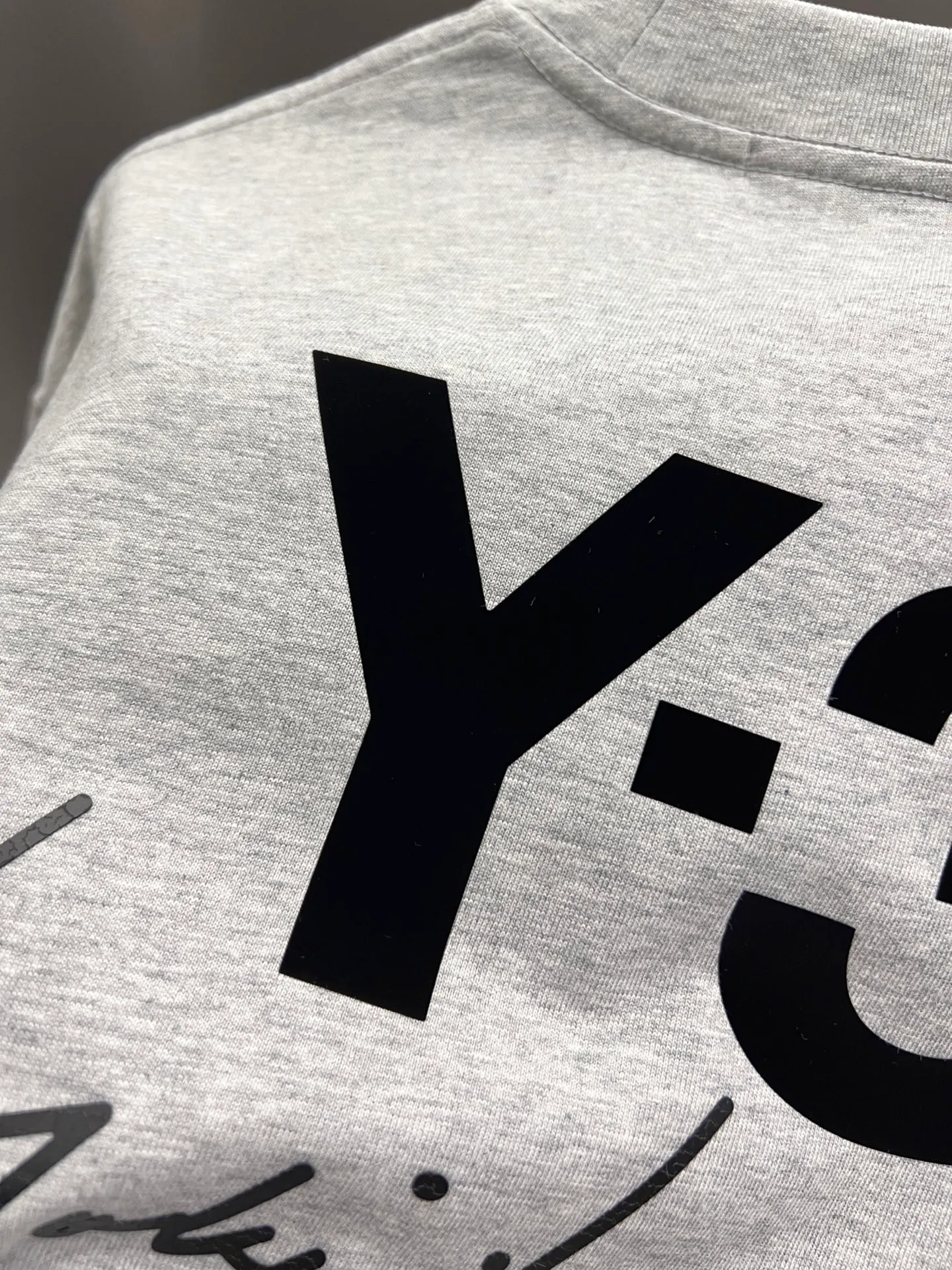 Y 3*Yamamoto*Yoji 2026 Spring and Summer New Arrival Simple signature letter three-dimensional craftsmanship Y-3 Customized double yarn plain cotton fabric Short-sleeved T-shirt Men and women Same Style Loose version Size S M L