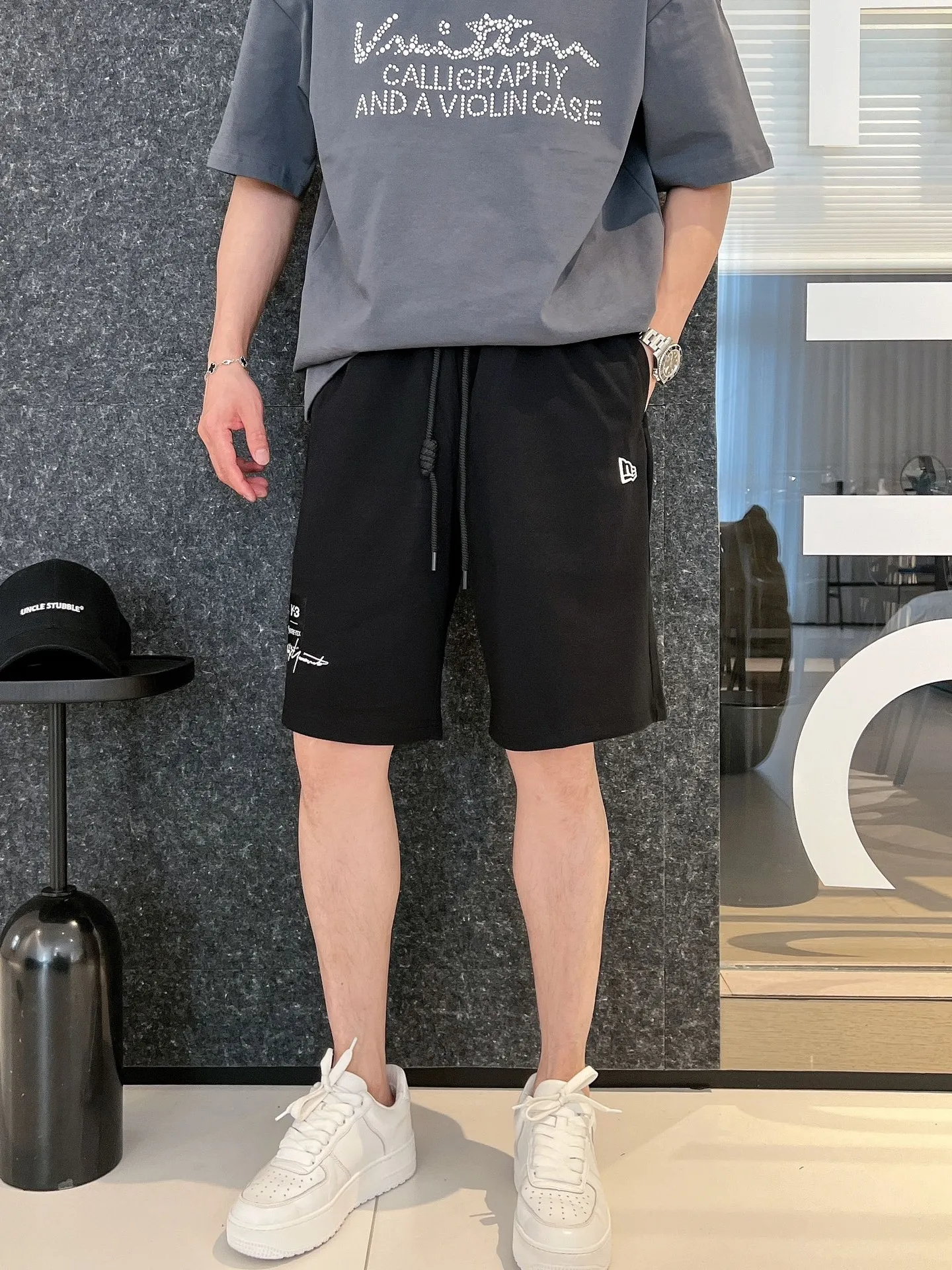 Y 3 Complete three standards 2026 summer New Arrival men's casual shorts, advanced custom-made Breathable fabric Breathable fabric with high elasticity and comfort, impeccable details, top-grade accessories, original logo design concept, delicate and soft feel! The upper body fit is awesome! Size: M-XXXL Please state your height and weight when ordering