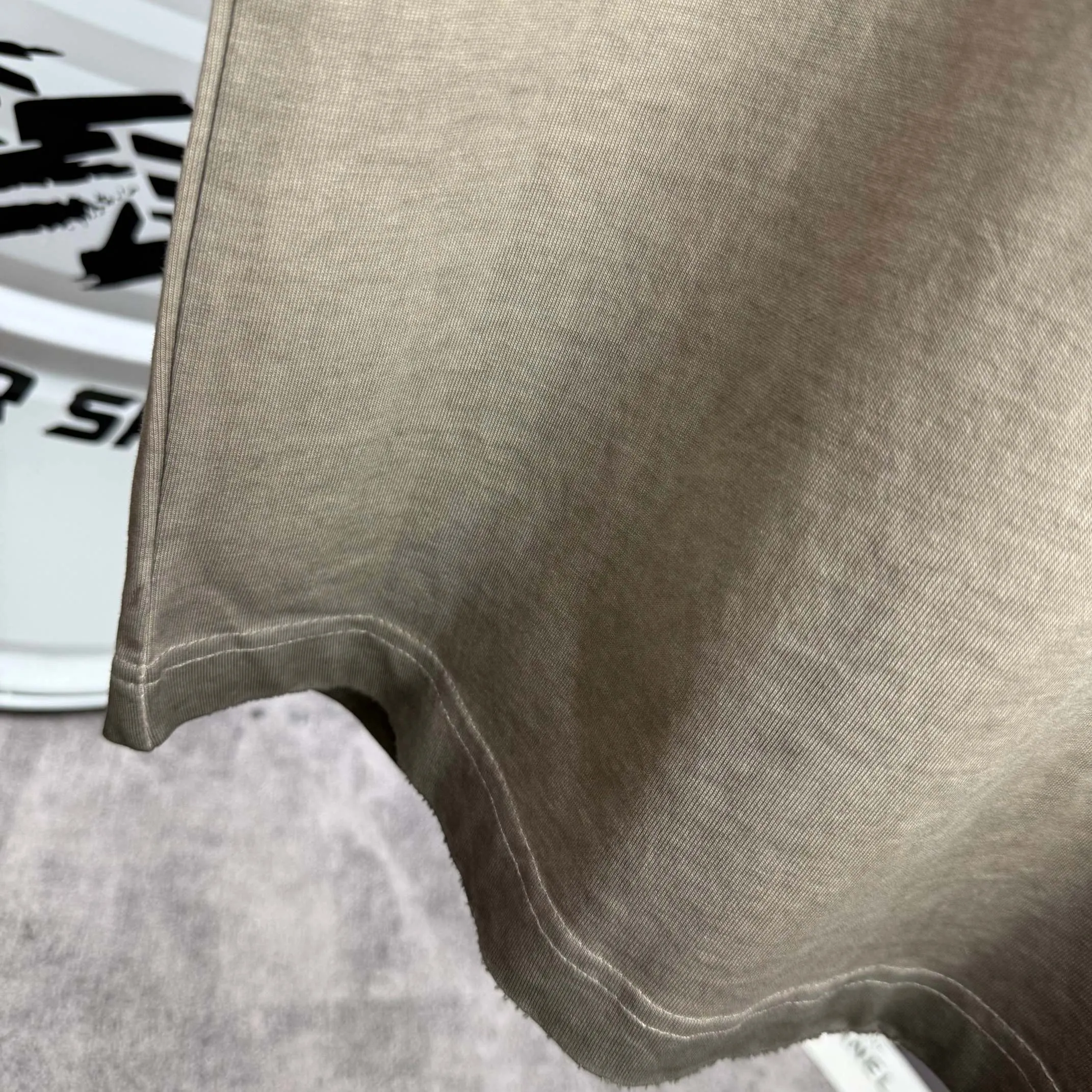 # 95 Y 3*Yamamoto*Yoji 2026 Spring and Summer New Arrival Washed and worn Round neck short-sleeved tee Men's and Women's Same Style Loose version Color: Washed black Washed white Washed gray Brown Size: S M L XL XXL Size: S (90-130 pounds) M (120-150 pounds) L (140-165 pounds) XL (160-180 pounds) XXL (180 pounds)