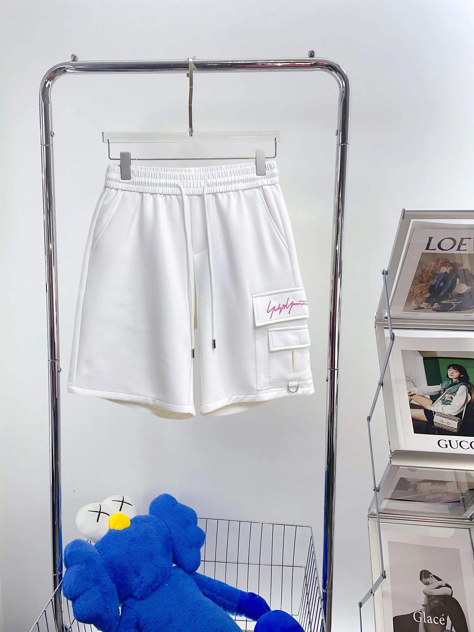 Y 3 Complete three standards 2026 summer New Arrival men's casual shorts, advanced custom-made Breathable fabric Breathable fabric with high elasticity and comfort, impeccable details, top-grade accessories, original logo design concept, delicate and soft feel! The upper body fit is awesome! Size: M-XXXL Please state your height and weight when ordering