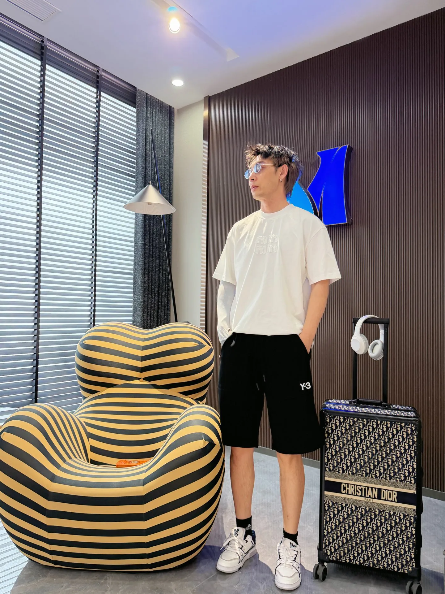 Y 3 Complete three standards 2026 summer New Arrival men's casual shorts, advanced custom-made Breathable fabric Breathable fabric with high elasticity and comfort, impeccable details, top-grade accessories, original logo design concept, delicate and soft feel! The upper body shape is awesome! Size: M-XXXL Please state your height and weight when ordering