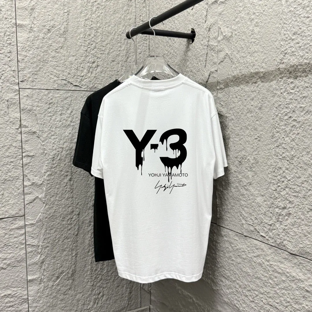 Y 3*Yamamoto*Yoji 2025 Spring and Summer New Arrival Simple signature letter embroidery Y-3 printing on the back Customized double yarn plain cotton fabric Short-sleeved T-shirt Men and women Same Style Size: S (90-130 pounds) M (120-150 pounds) L (140-165 pounds) XL (160-180 pounds) XXL (180 pounds) Color: Black White