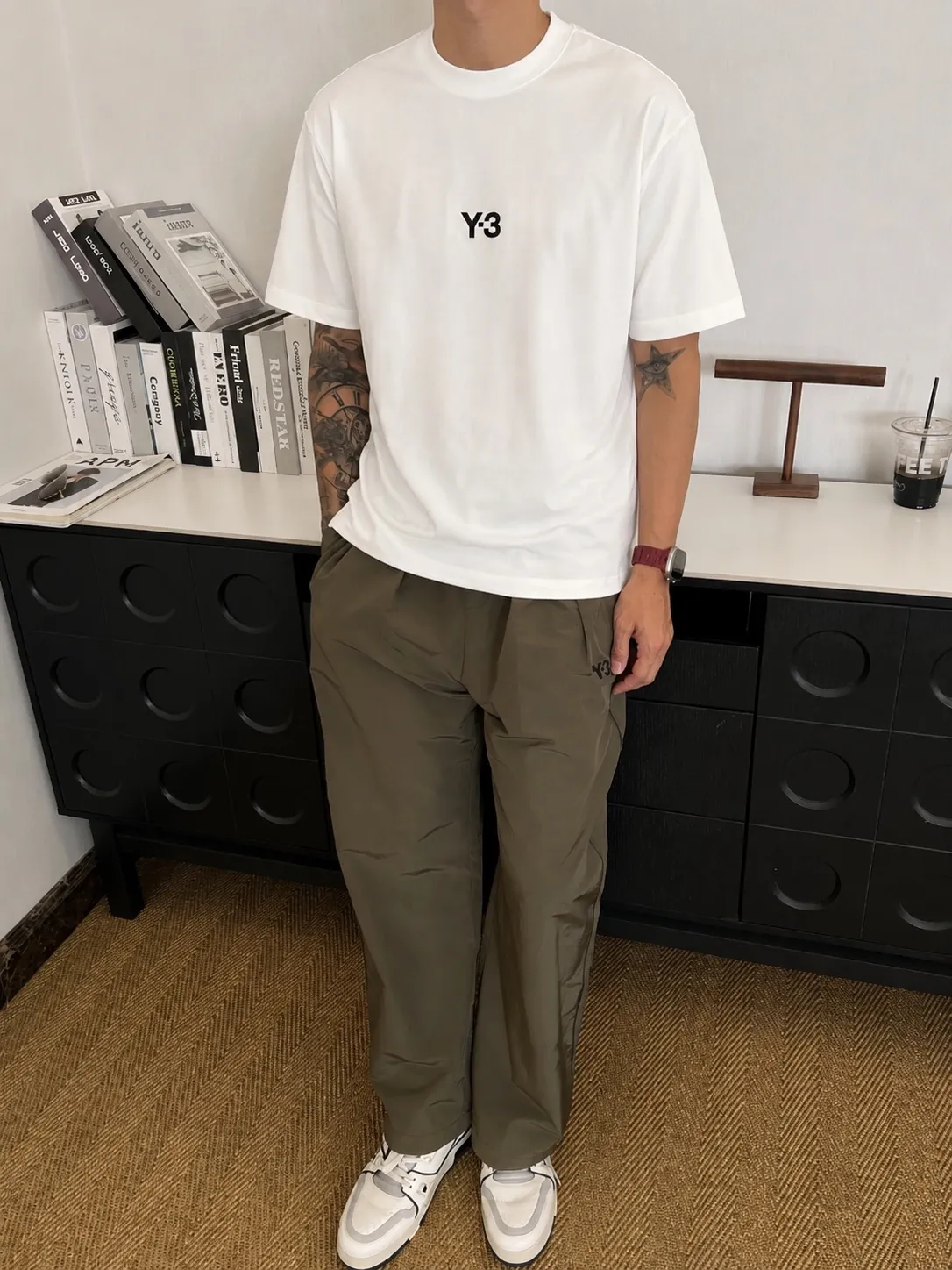 Y 3～ Logo embroidery "Difference currency fabric" Double yarn pure cotton, tight yarn short-sleeved T-shirt top short-sleeved tee upper body is very comfortable, Same Style half-sleeves for men and women, dropped shoulders loose version Color: Black White Coffee Brown Size: S (90-130 pounds) M (125-150 pounds) L (135-165 pounds) XL (160-190 pounds) XXL (185 pounds)