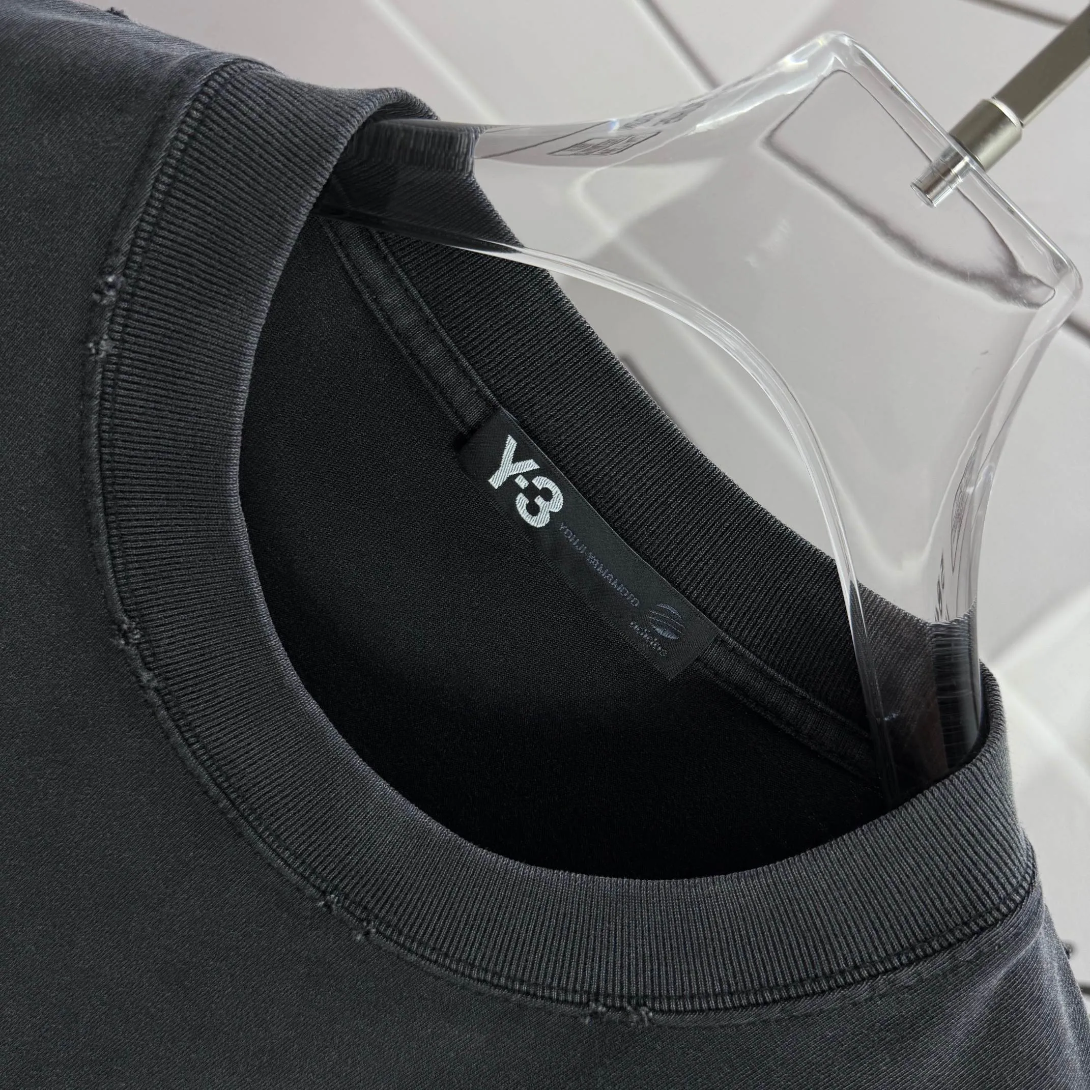 # 95 Y 3*Yamamoto*Yoji 2026 Spring and Summer New Arrival Washed and worn Round neck short-sleeved tee Men's and Women's Same Style Loose version Color: Washed black Washed white Washed gray Brown Size: S M L XL XXL Size: S (90-130 pounds) M (120-150 pounds) L (140-165 pounds) XL (160-180 pounds) XXL (180 pounds)