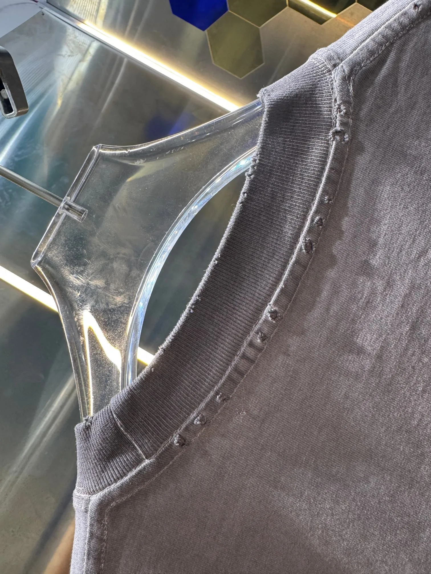 Y 3*Yamamoto*Yoji 2026 Spring and Summer New Arrival Simple signature letter printing technology Y-3 Washed and worn Round neck short-sleeved T-shirt Men and women Same Style Tag Collar label Washed mark Complete with three labels Color: Washed black Washed white Washed gray Brown Size: S M L XL XXL