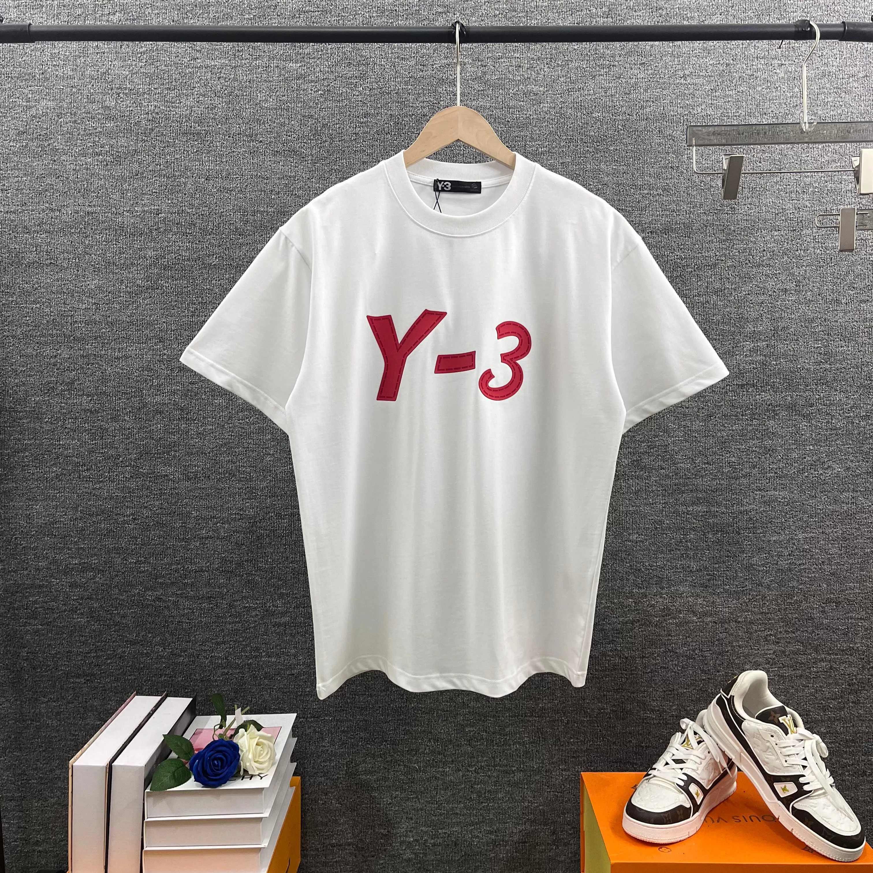 Y 3* * *Yoji 2026 Spring and Summer New Arrival signature simple letter thick plate silicone craft Y-3 double yarn custom plain cotton fabric short-sleeved T-shirt men and women Same Style Color: Black White Size: S (90-130 pounds) M (120-150 pounds) L (140-165 pounds) XL (160-180 pounds) XXL (180 kilograms)