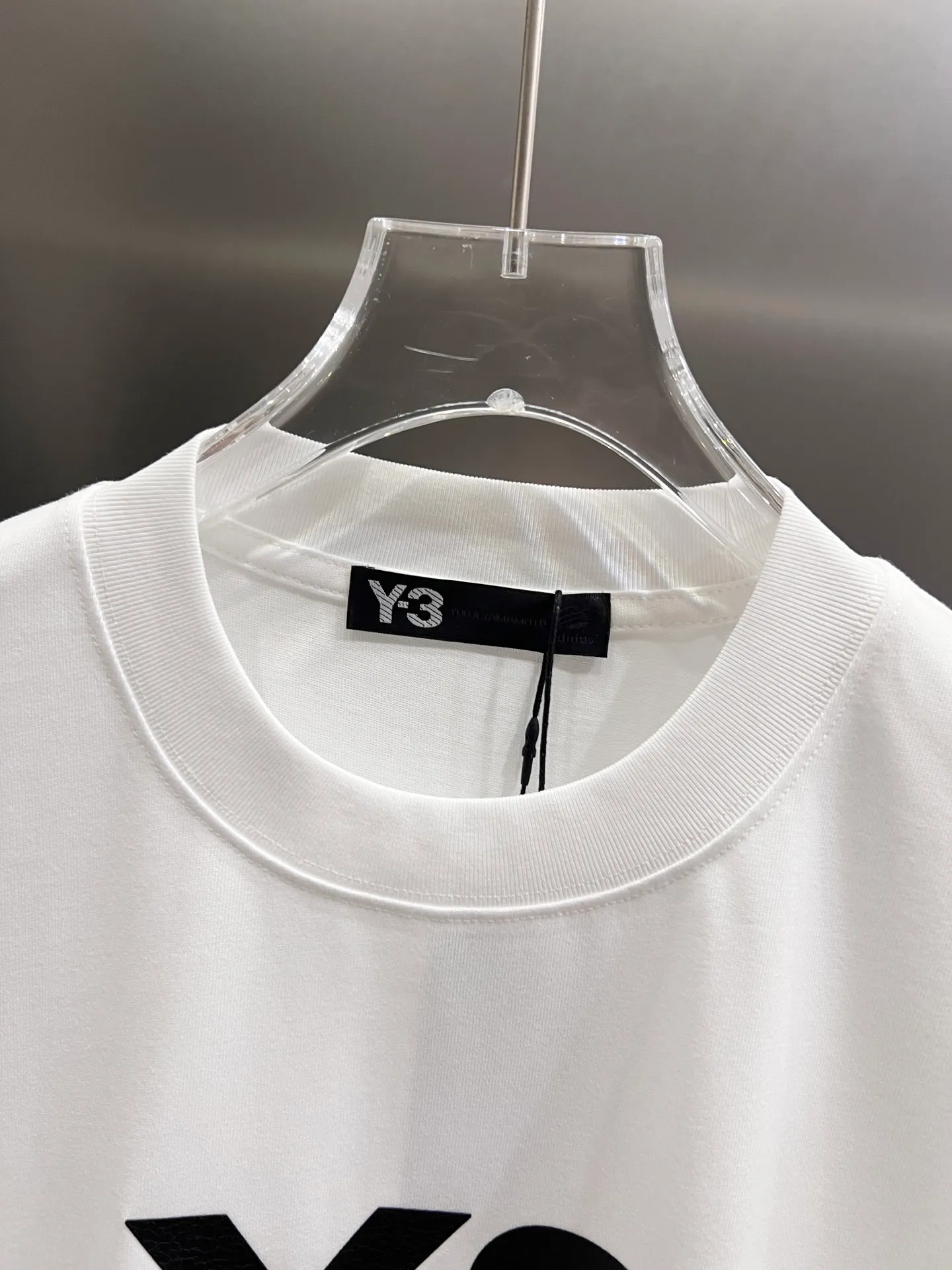 Y 3*Yamamoto*Yoji 2026 Spring and Summer New Arrival Simple signature letter three-dimensional craftsmanship Y-3 Customized double yarn plain cotton fabric Short-sleeved T-shirt Men and women Same Style Loose version Size S M L
