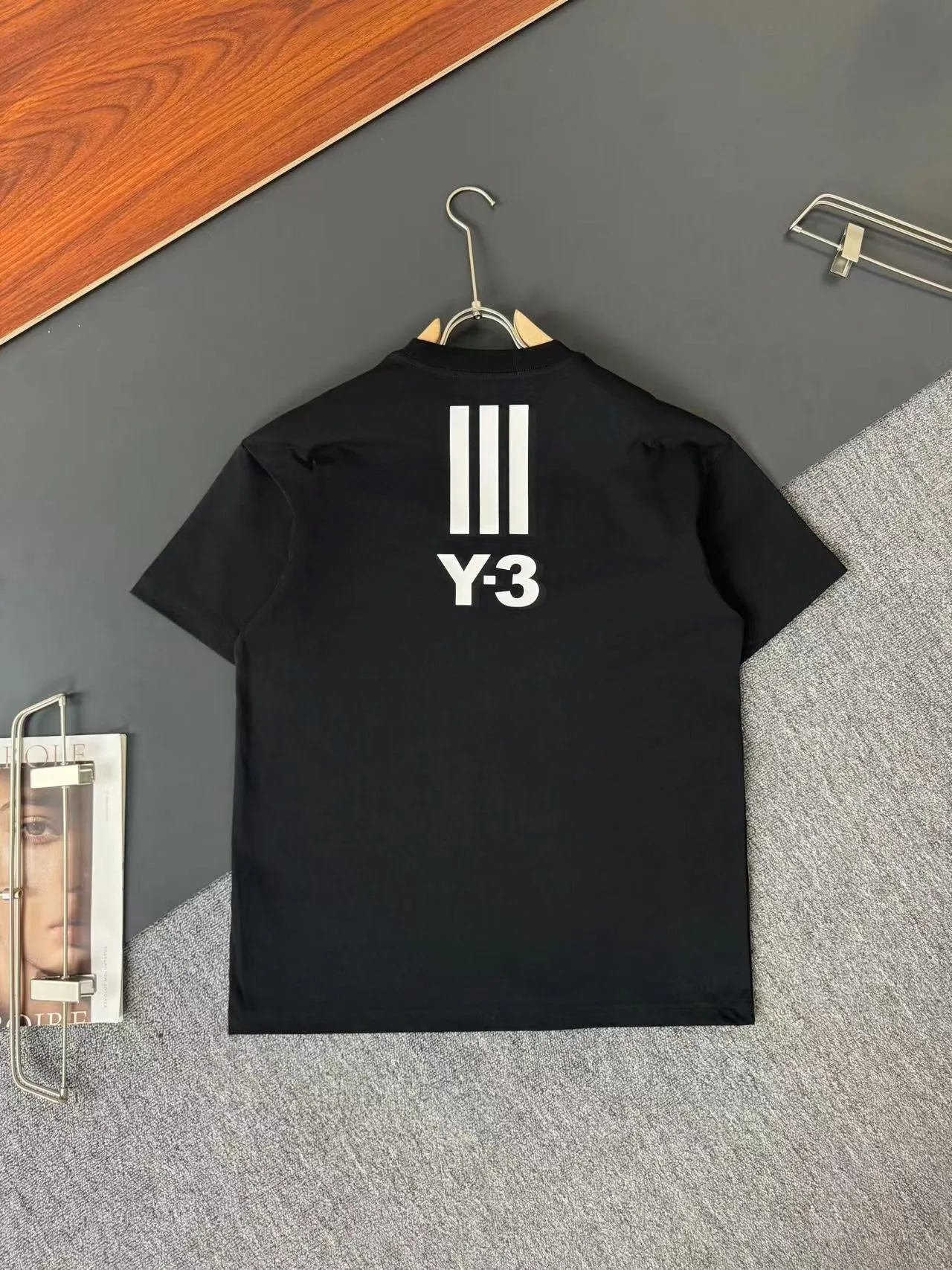 Y-3*Yoji Yamamoto*The most New Arrival round neck fashionable short-sleeved T-shirt in spring and summer, made of heavyweight pure cotton double yarn pure cotton fabric! Comfortable against the skin, durable and easy to wear, three-dimensional silicone letter craft logo design, original factory meticulous craftsmanship, casual Versatile must-have Sizes S M L XL XXL