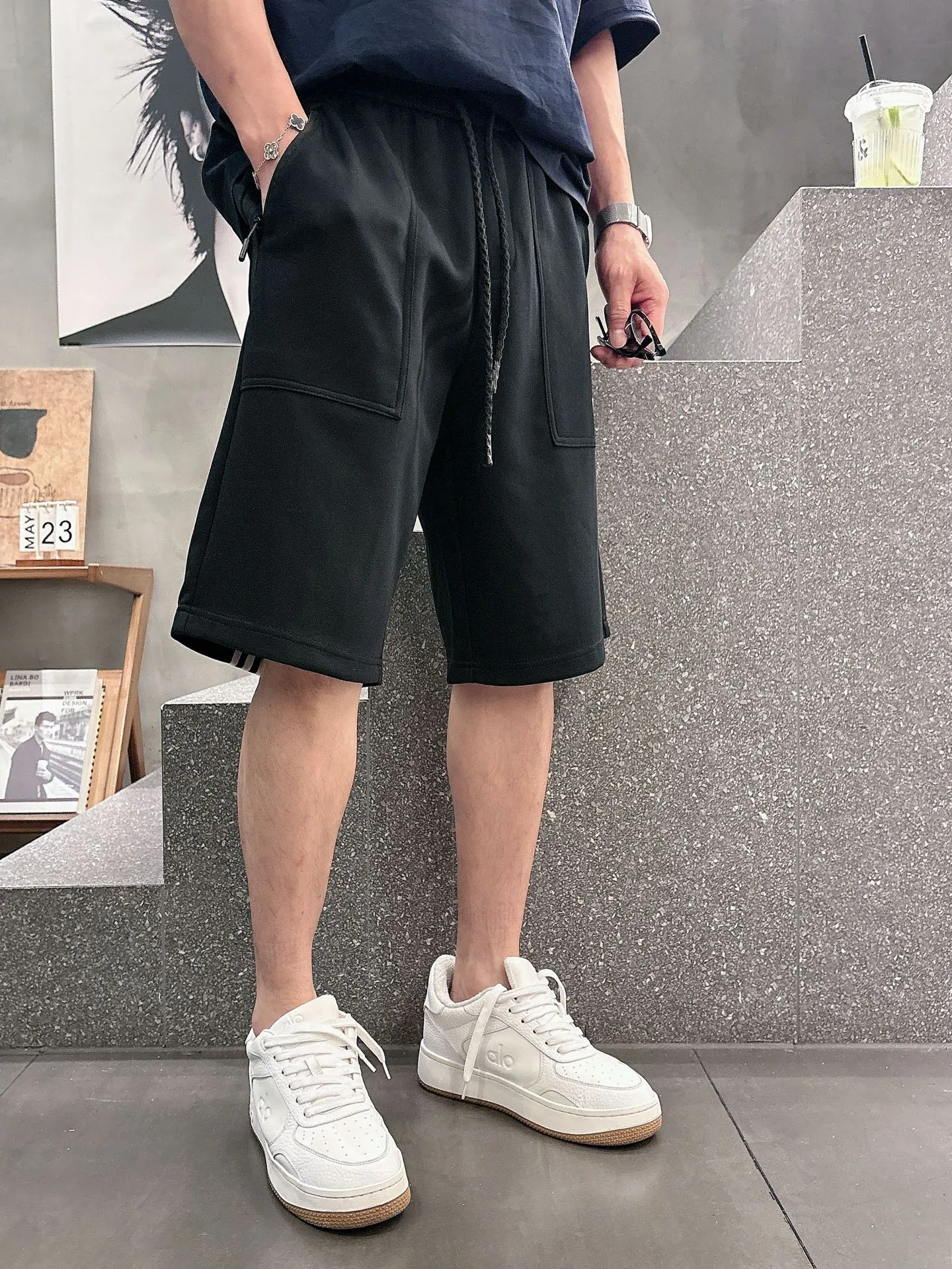 Y 3 Complete three standards 2026 summer New Arrival men's casual shorts, advanced custom-made Breathable fabric Breathable fabric with high elasticity and comfort, impeccable details, top-grade accessories, original logo design concept, delicate and soft feel! The upper body fit is awesome! Size: M-XXXL Please state your height and weight when ordering