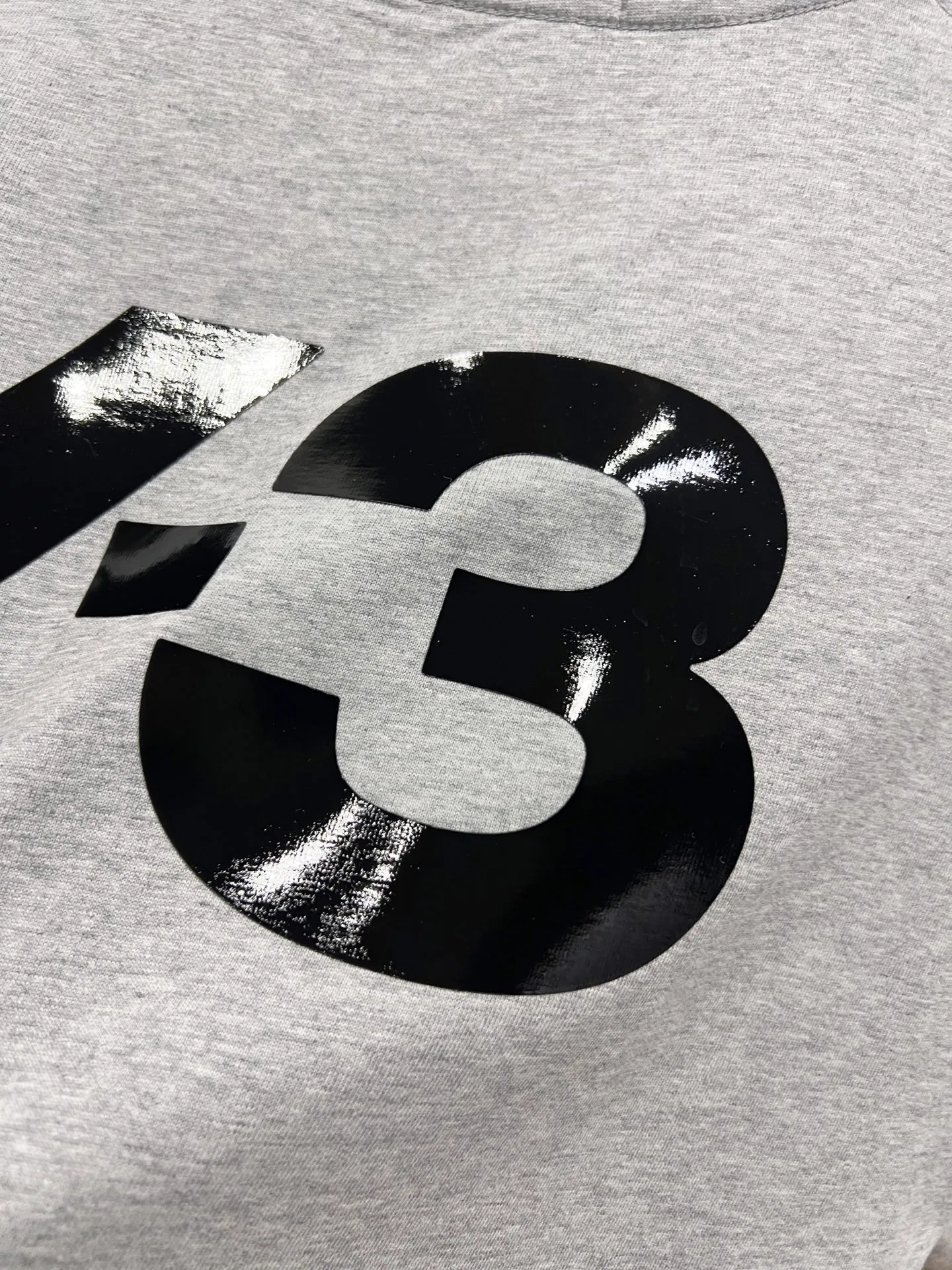 Y 3*Yamamoto*Yoji 2026 Spring and Summer New Arrival Simple signature letter three-dimensional craftsmanship Y-3 Customized double yarn plain cotton fabric Short-sleeved T-shirt Men and women Same Style Loose version Size S M L XL XXL Five sizes Black White Gray Yingguang Green