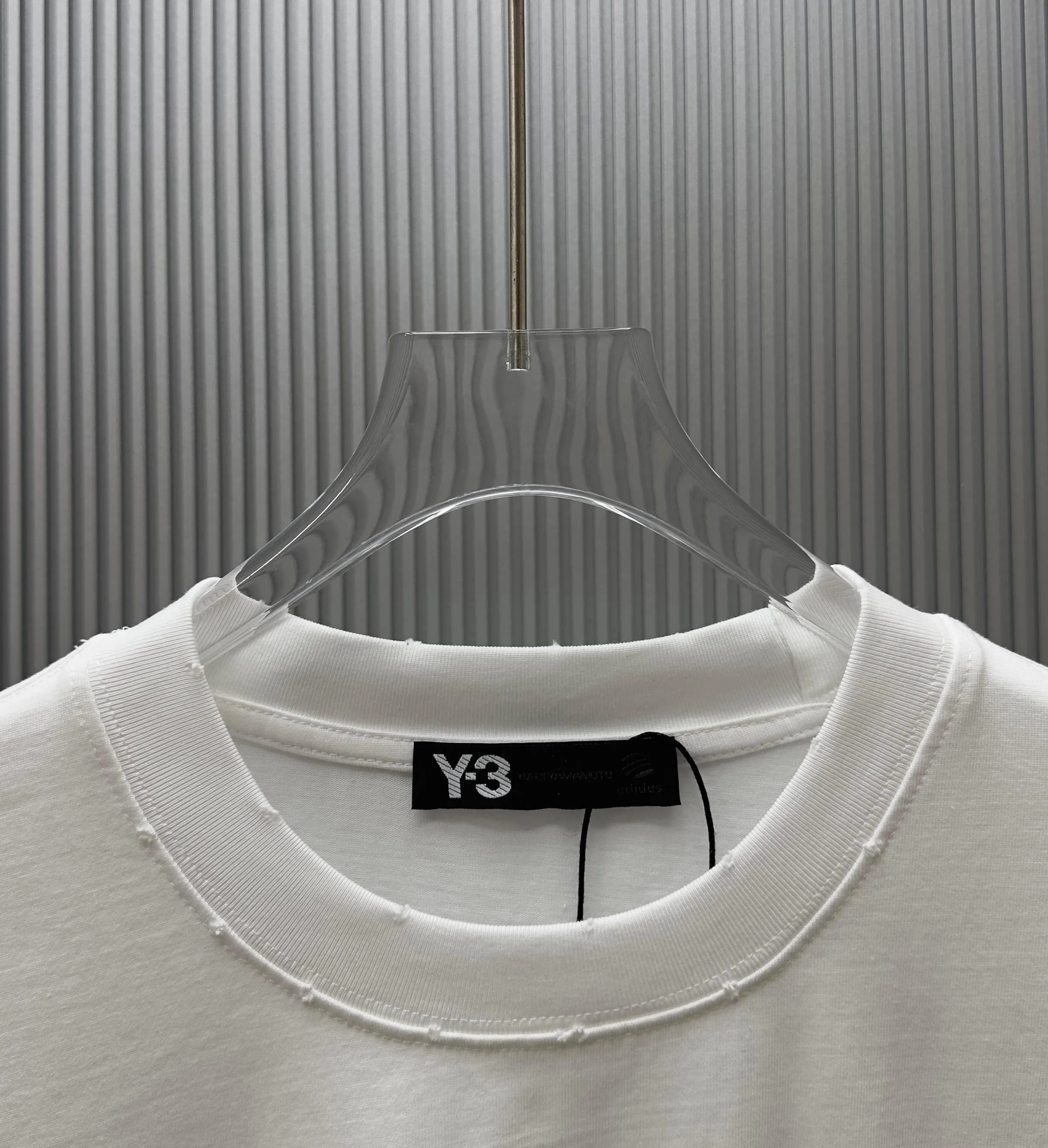 (Strictly control Quality) Style: Yamamoto-Yoji.Y-3 short-sleeved T-shirt Fabric: Weight double yarn 100% cotton Rib: Weight Sorona 1*1 trendy brand Process: Washed and worn printing Color: White Gray Khaki Haze Blue Black Size: M-4XL No gender distinction Men and women Same Style