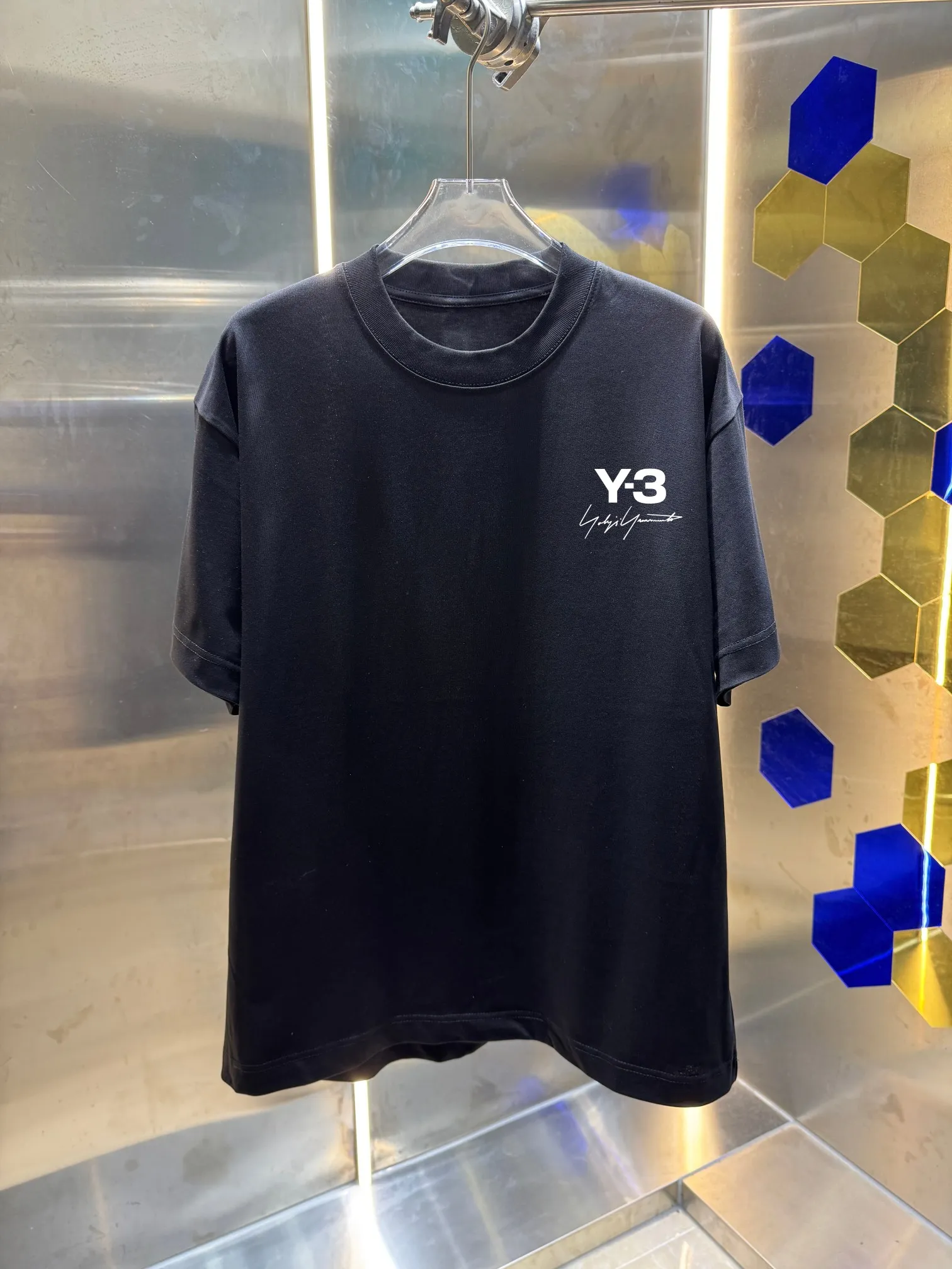 Y 3*Yamamoto*Yoji 2026 Spring and Summer New Arrival Simple printing technology Round neck short-sleeved T-shirt Casual and loose Men and women Same Style Size: S M L XL XXL Color: Black White Green Purple