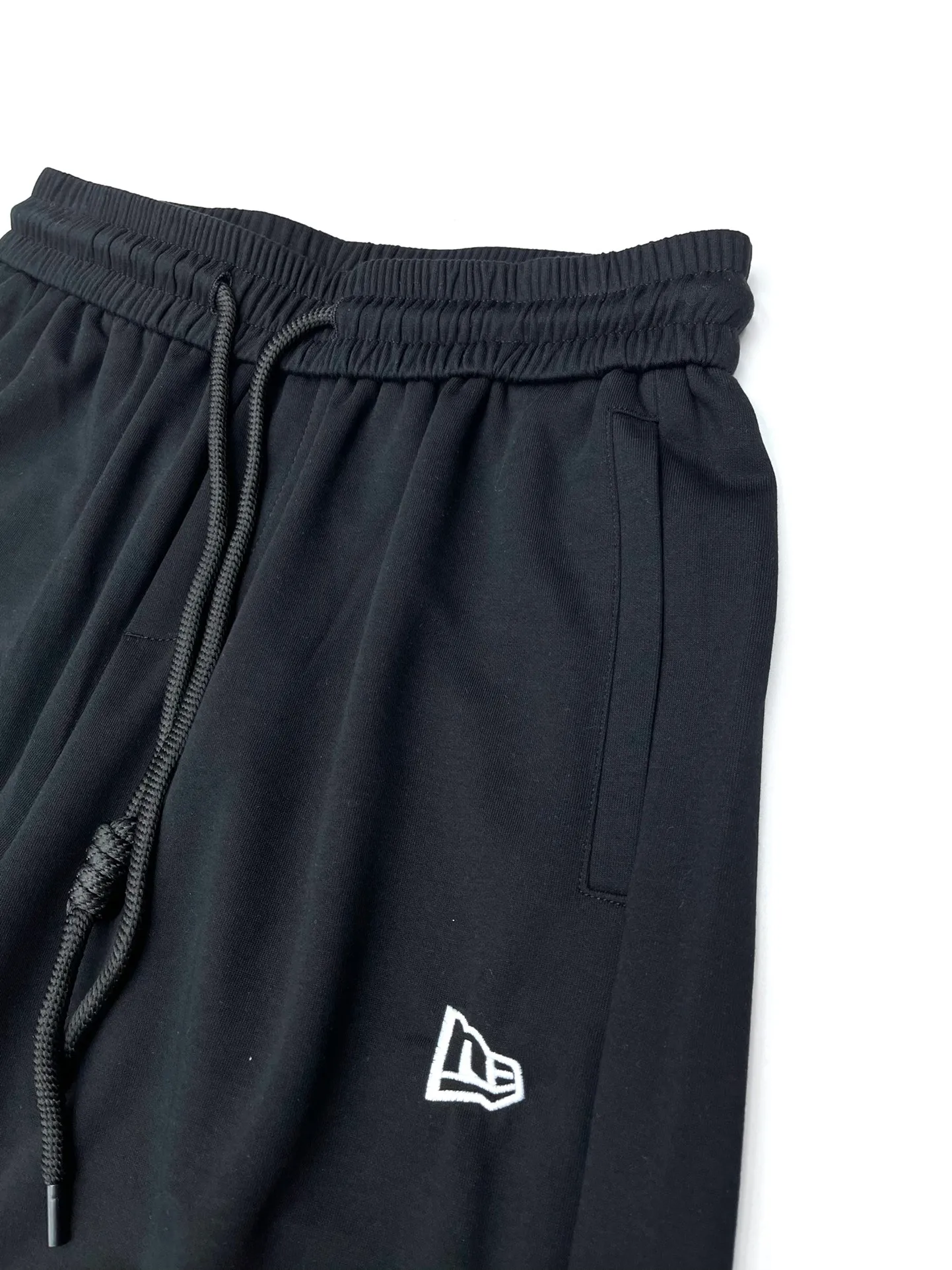 Y 3 Complete three standards 2026 summer New Arrival men's casual shorts, advanced custom-made Breathable fabric Breathable fabric with high elasticity and comfort, impeccable details, top-grade accessories, original logo design concept, delicate and soft feel! The upper body fit is awesome! Size：M-XXXL