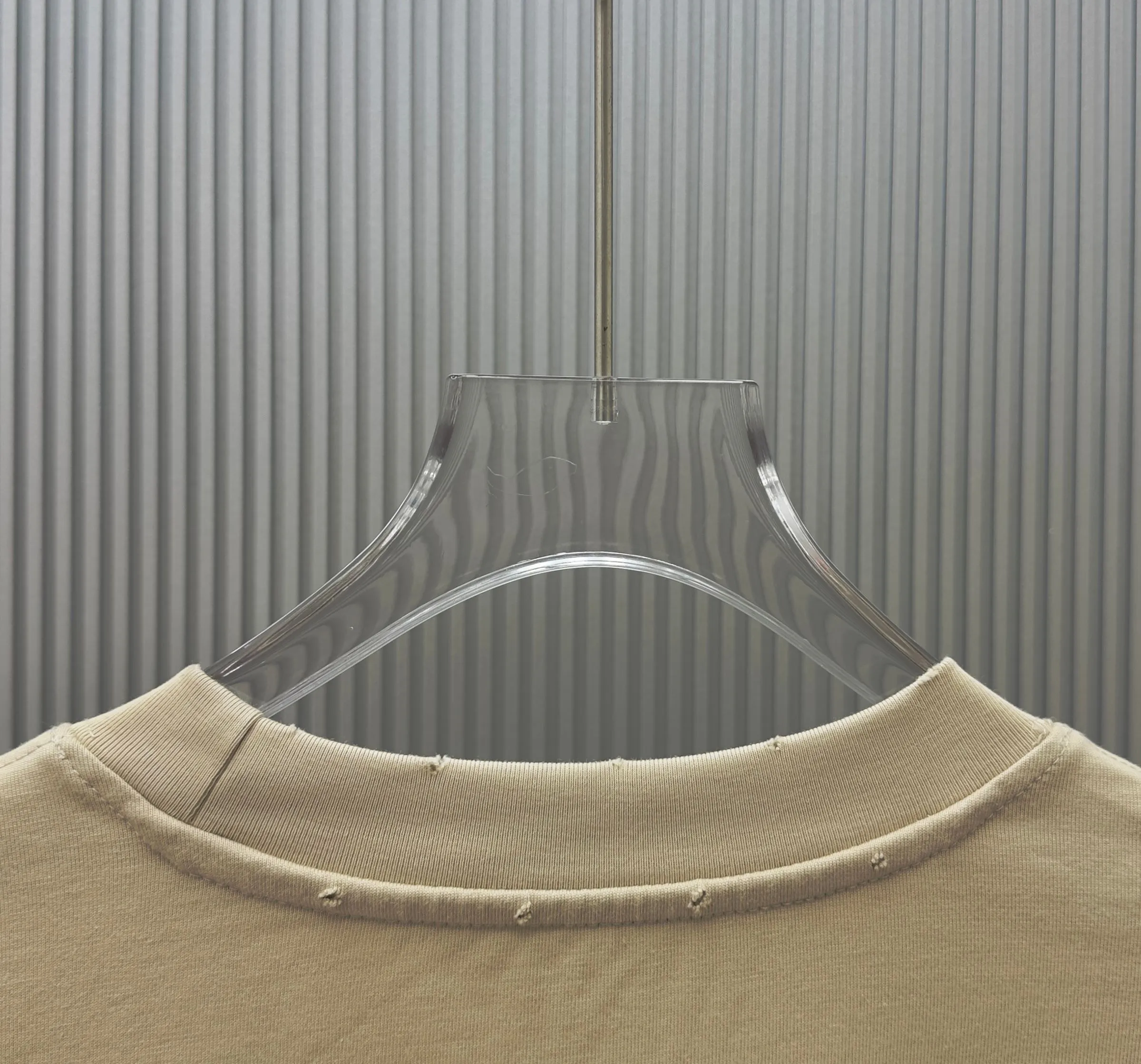 (Strictly control Quality) Style: Yamamoto-Yoji.Y-3 short-sleeved T-shirt Fabric: Weight double yarn 100% cotton Rib: Weight Sorona 1*1 trendy brand Process: Washed and worn printing Color: White Gray Khaki Haze Blue Black Size: M-4XL No gender distinction Men and women Same Style