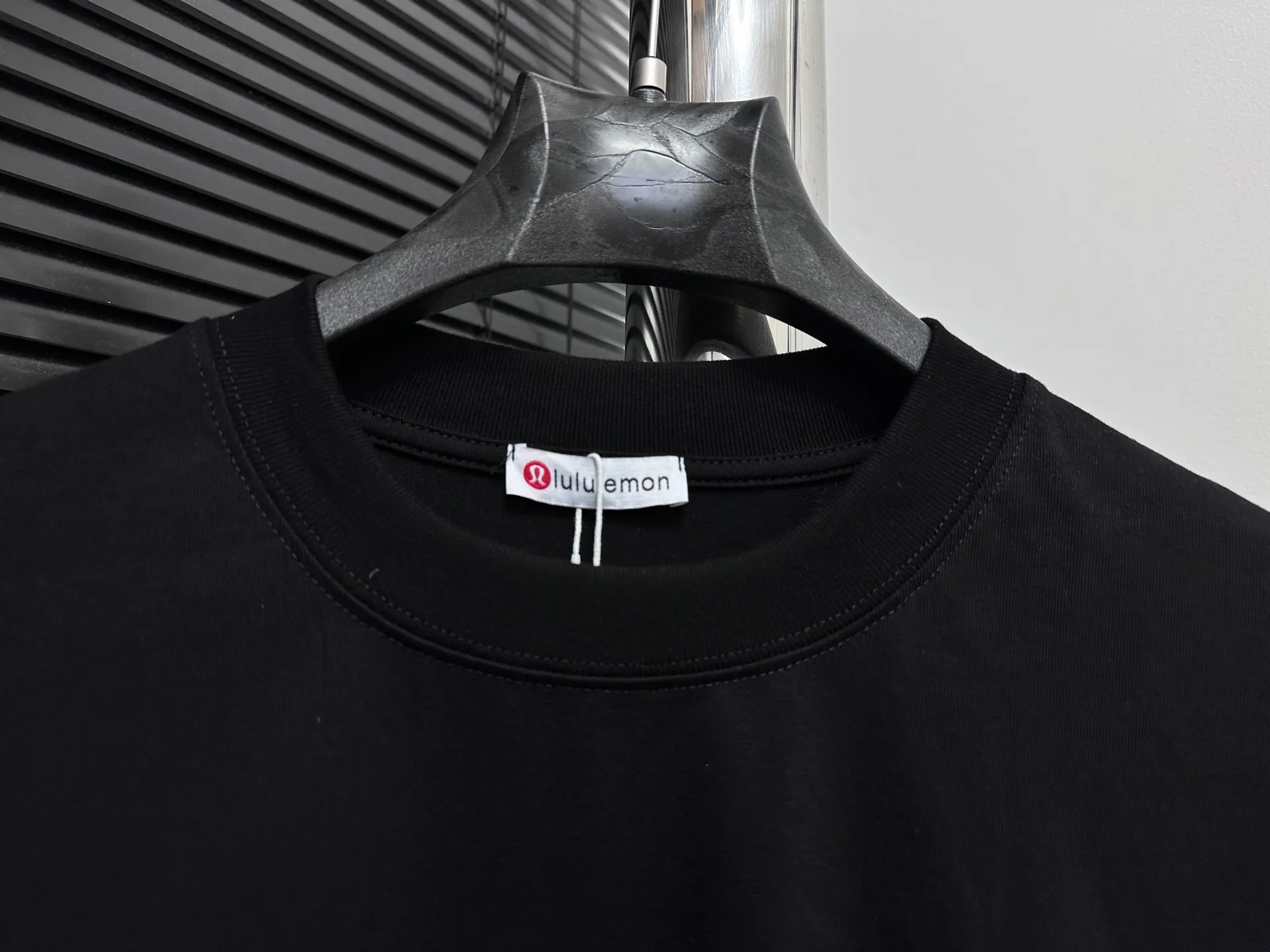 【Lululemon】 25ss t g 26 ， Same Style， 。os Same Style ：Black，White Size：XS-L