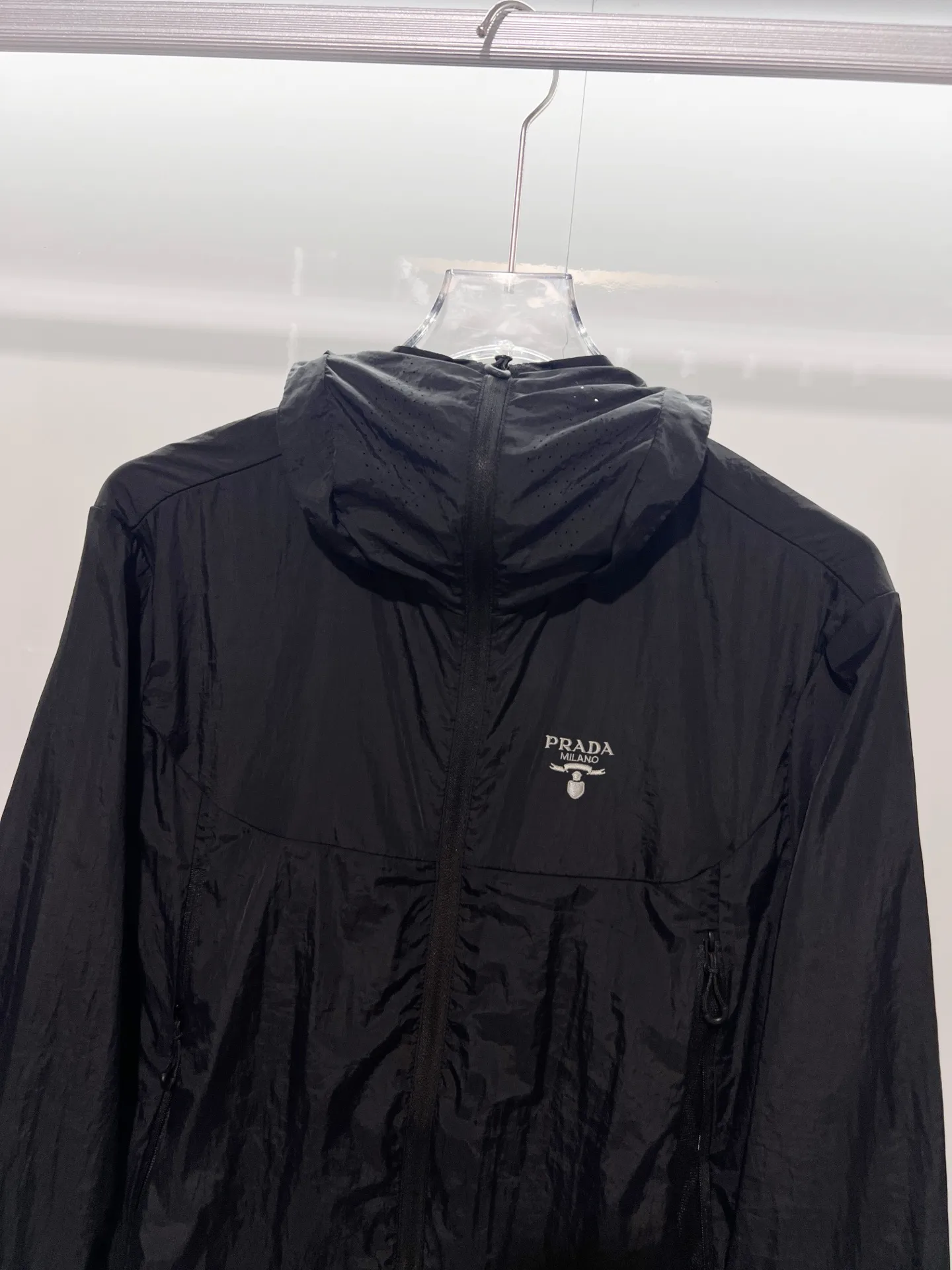 PRADA Classic Logo 🪡 %98 ✅ Quality ‼ 100% :White.Gray.Black Size：XL XXL XXXL 4XL