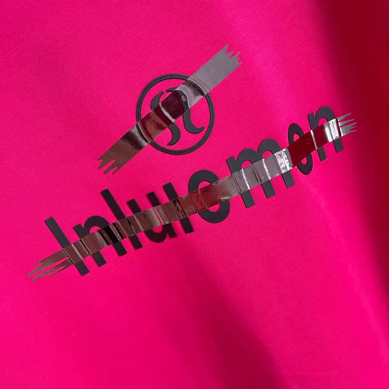 lulu* 2026 New Arrival logo g t Same Style Size：S M L XL XXL ：Black White Red Green