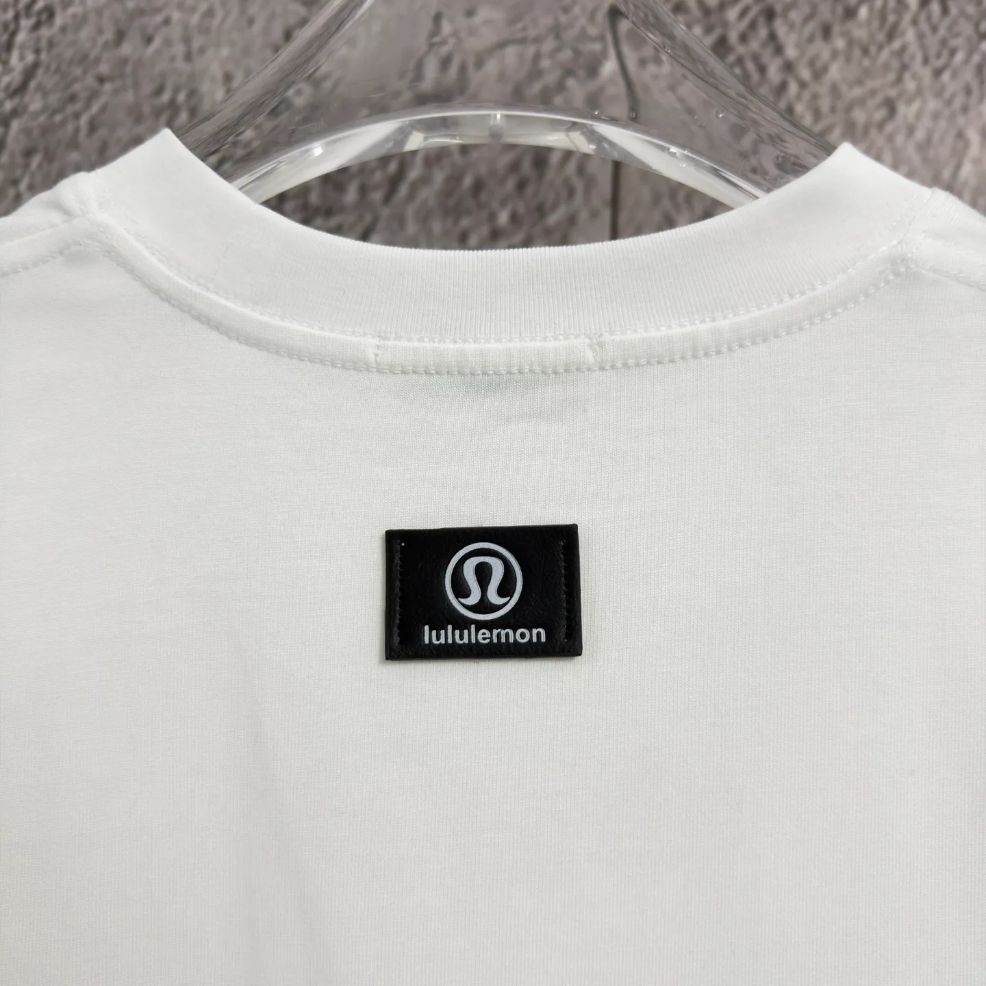 《𝙉𝙚𝙬⚜️ 》 2026 New Arrival T ：White Black Sizes：S M L XL XXL
