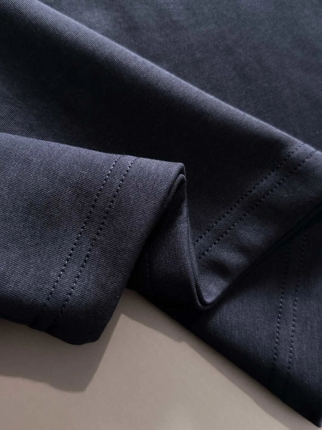 lulu Quality 26ss New Arrival T ， ， T ， ， ！ 。 Size：M 4XL