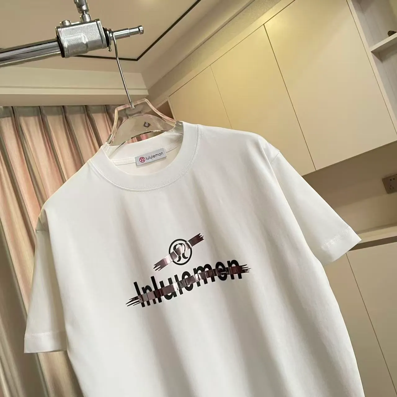 lulu* 2026 New Arrival logo g t Same Style Size：S M L XL XXL ：Black White Red Green