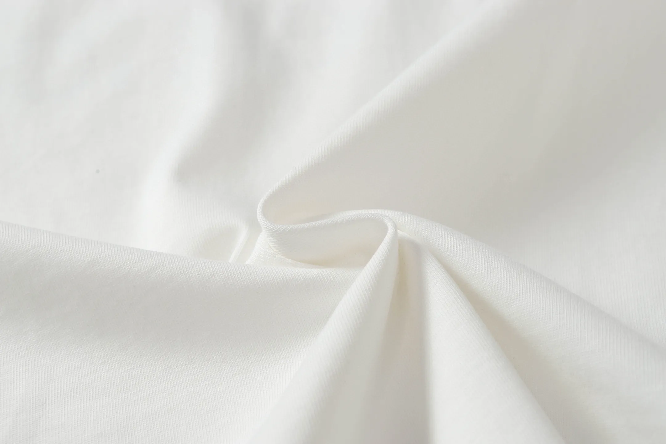lululemon 25ss New Arrival logo ， 100% ， 32 1x 1 · · ， ：Black/White Size：XS-L