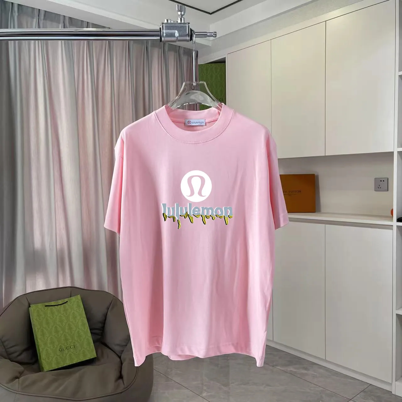 lulu* 2025 New Arrival logo g t Same Style Size：S M L XL XXL ：Black White Pink Purple