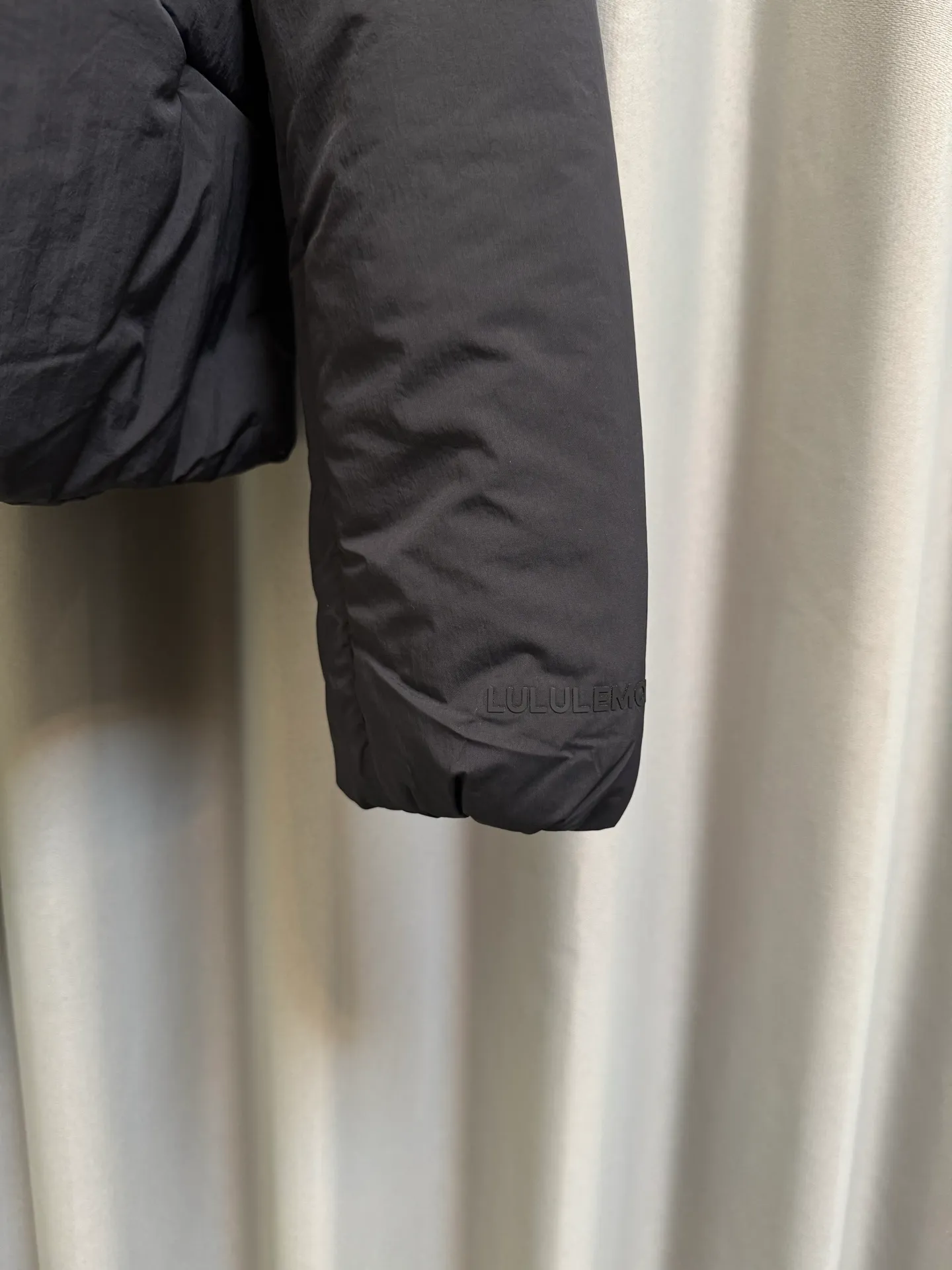 【Premium 】 Lululemon/ 26fw Water-Resistant 1 Glyde™ （100% ） + ， Wear-Resistant， ， 。 2 ：Prima Loft® Gold ， ； ， ， ， + ： Size：xs/s/m/l/xl