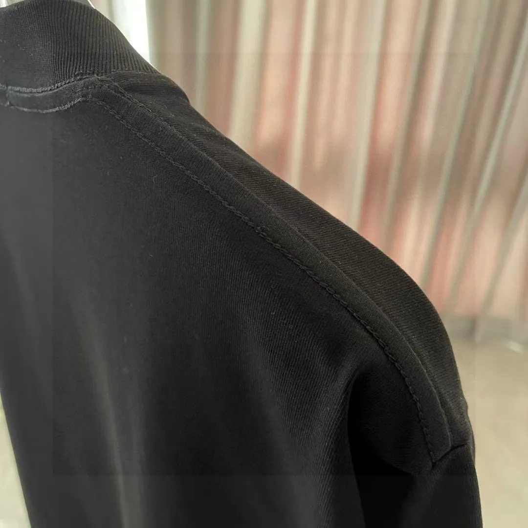 lulu* 2025 New Arrival logo g t Same Style Size：S M L XL XXL ：Black White Red Purple